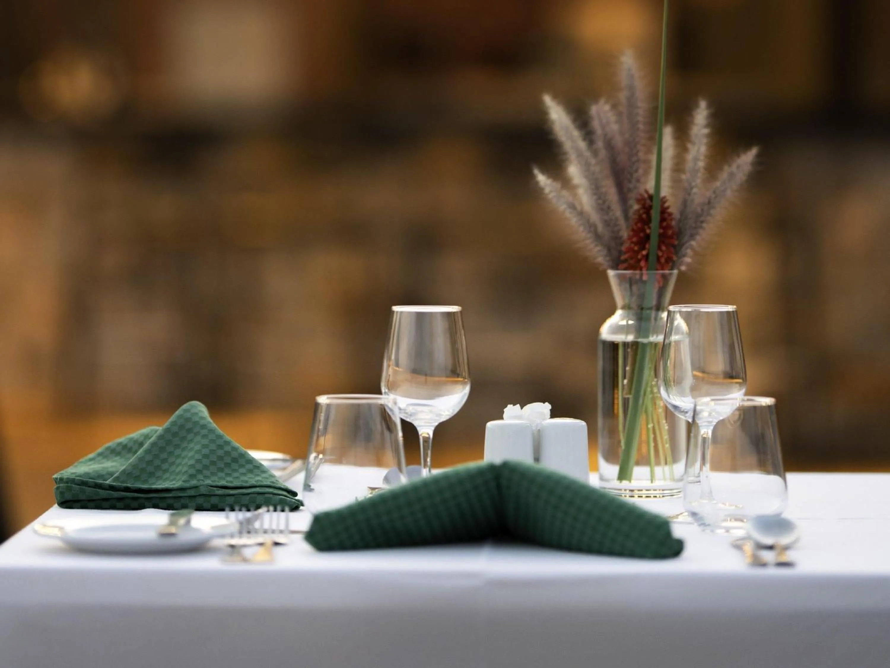 Restaurant/places to eat in Mantis Akagera Game Lodge