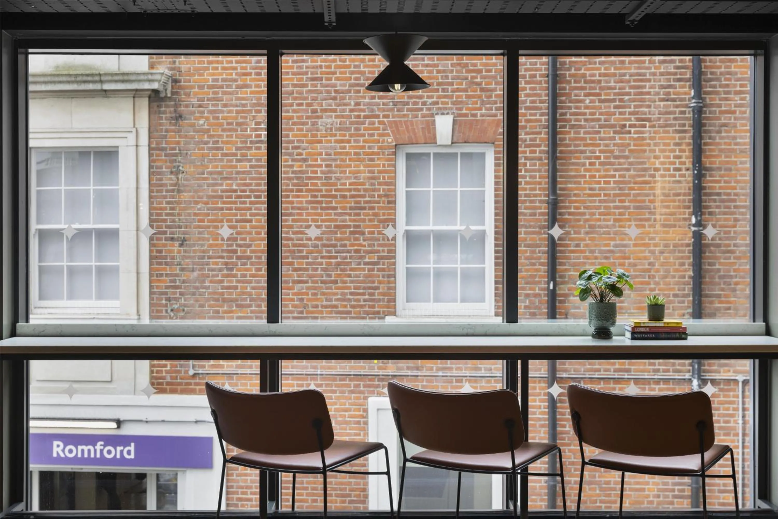 Lobby or reception in Spark by Hilton London Romford