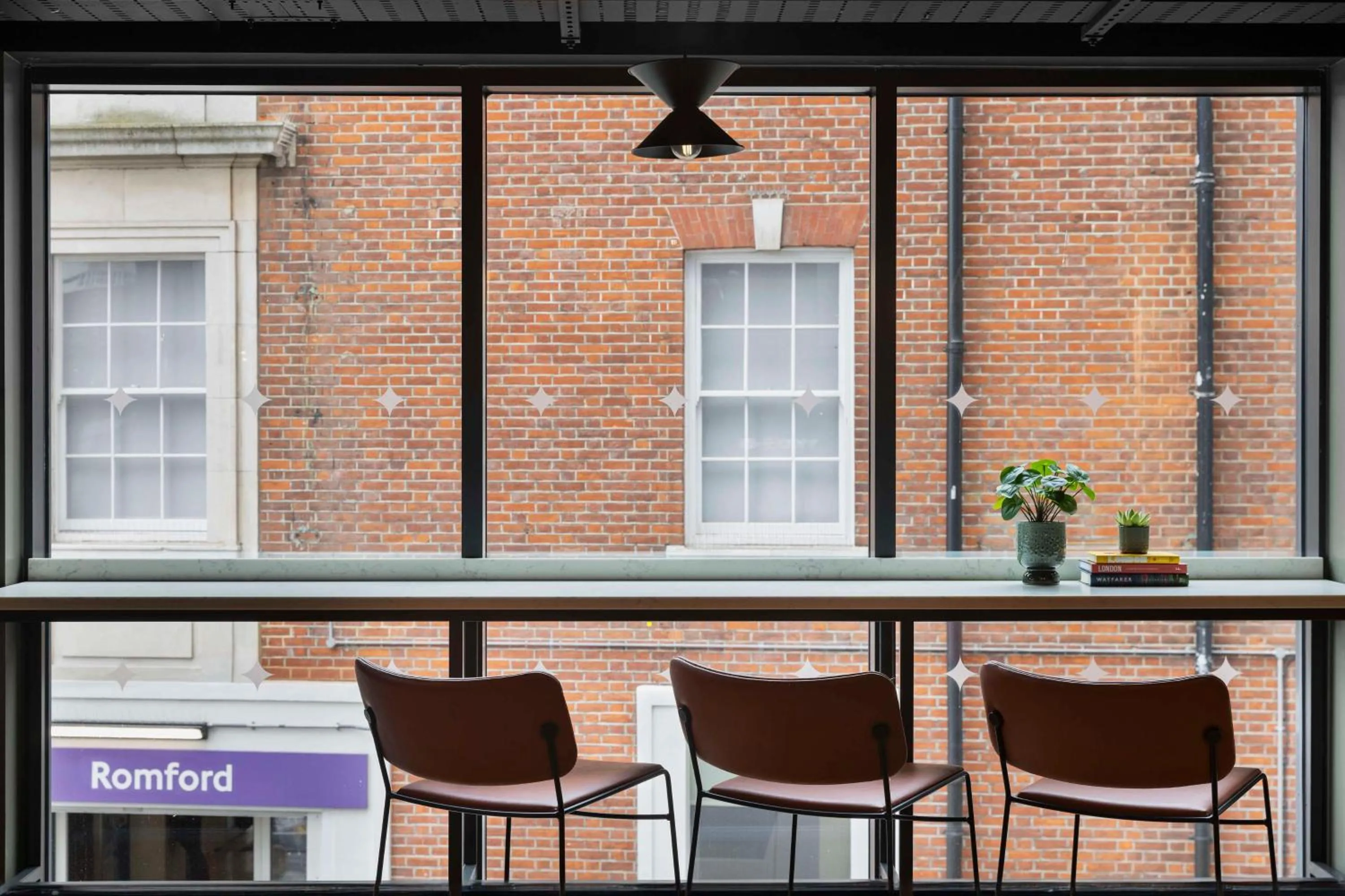 Lobby or reception in Spark by Hilton London Romford