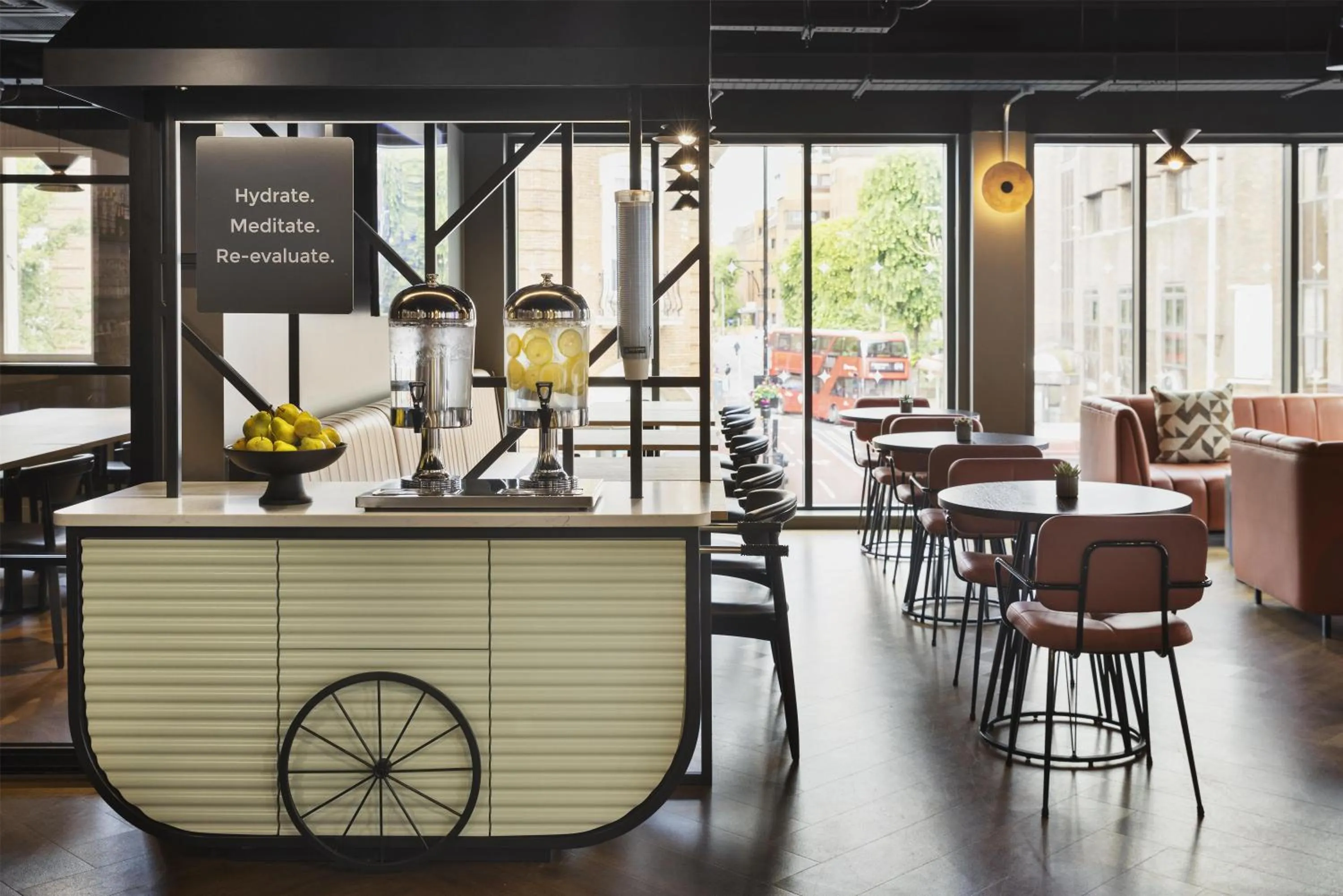 Lobby or reception in Spark by Hilton London Romford