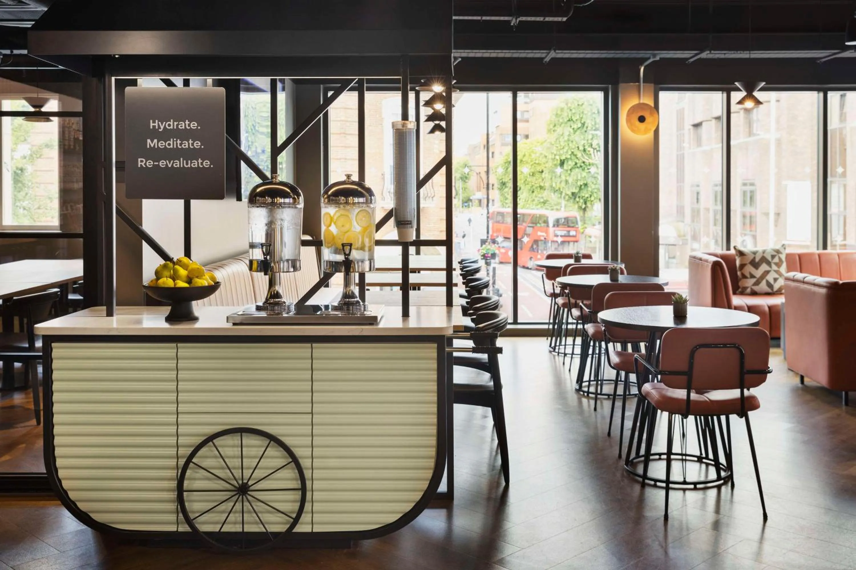 Lobby or reception in Spark by Hilton London Romford