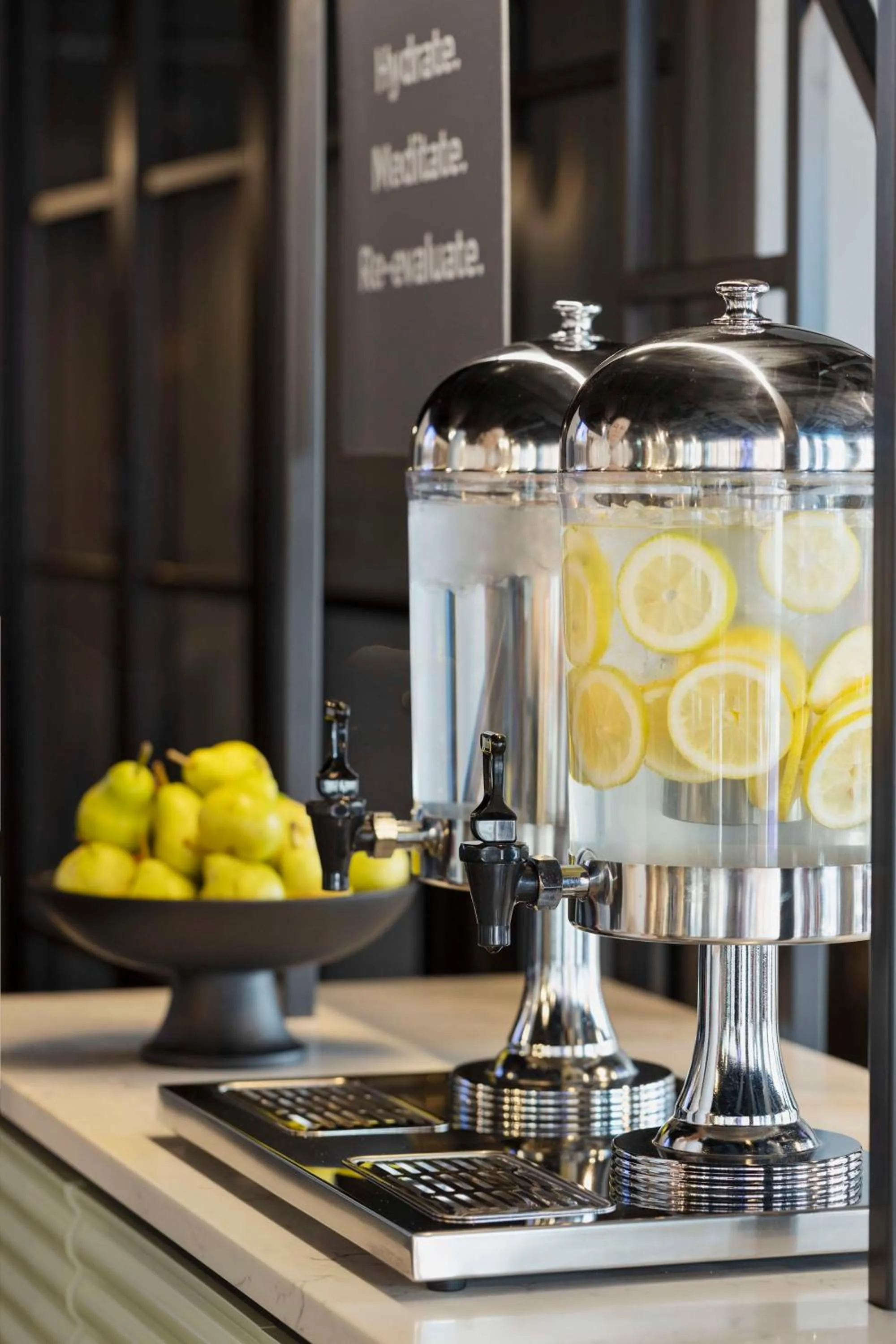 Lobby or reception in Spark by Hilton London Romford