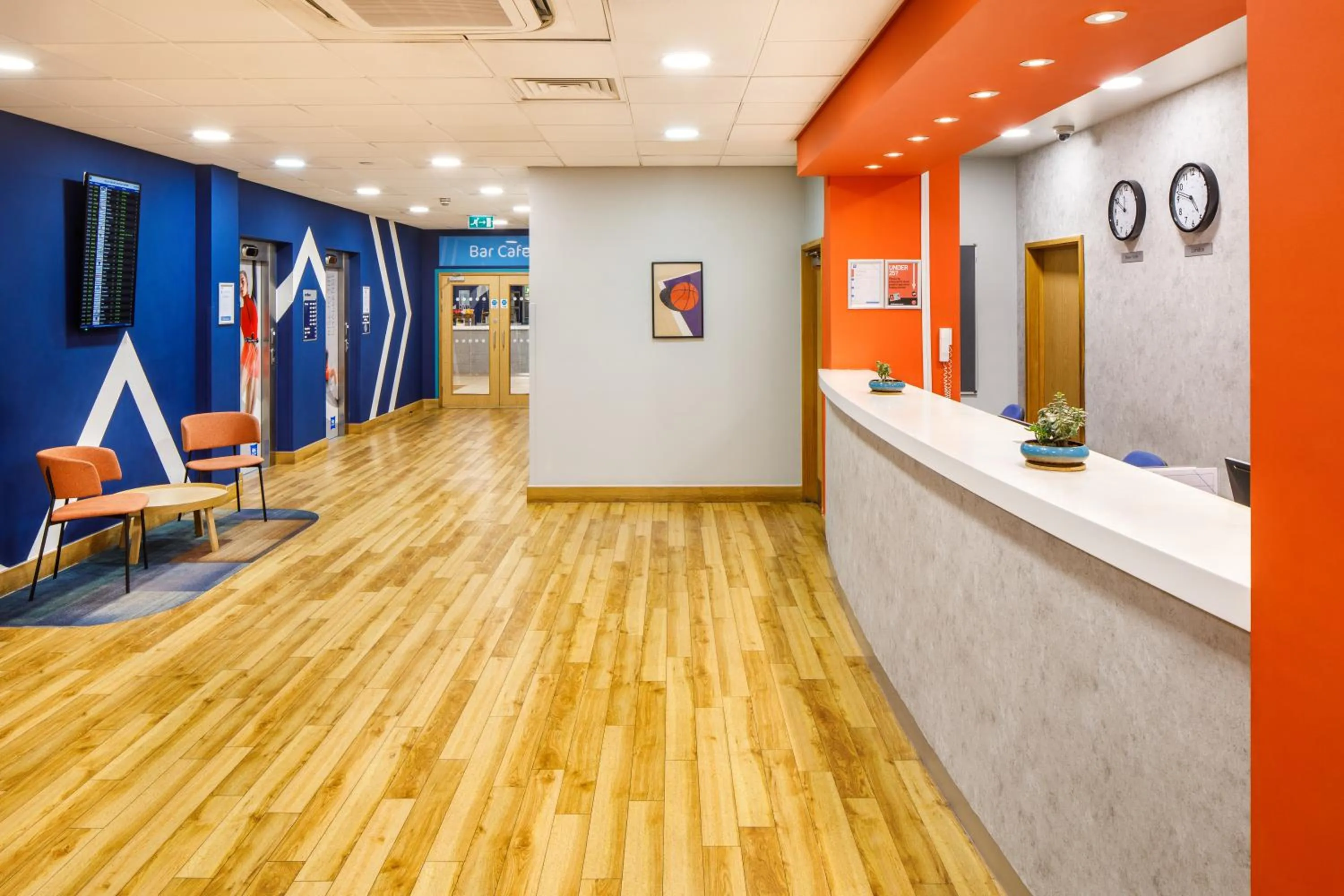 Property building in ibis budget London Heathrow Central