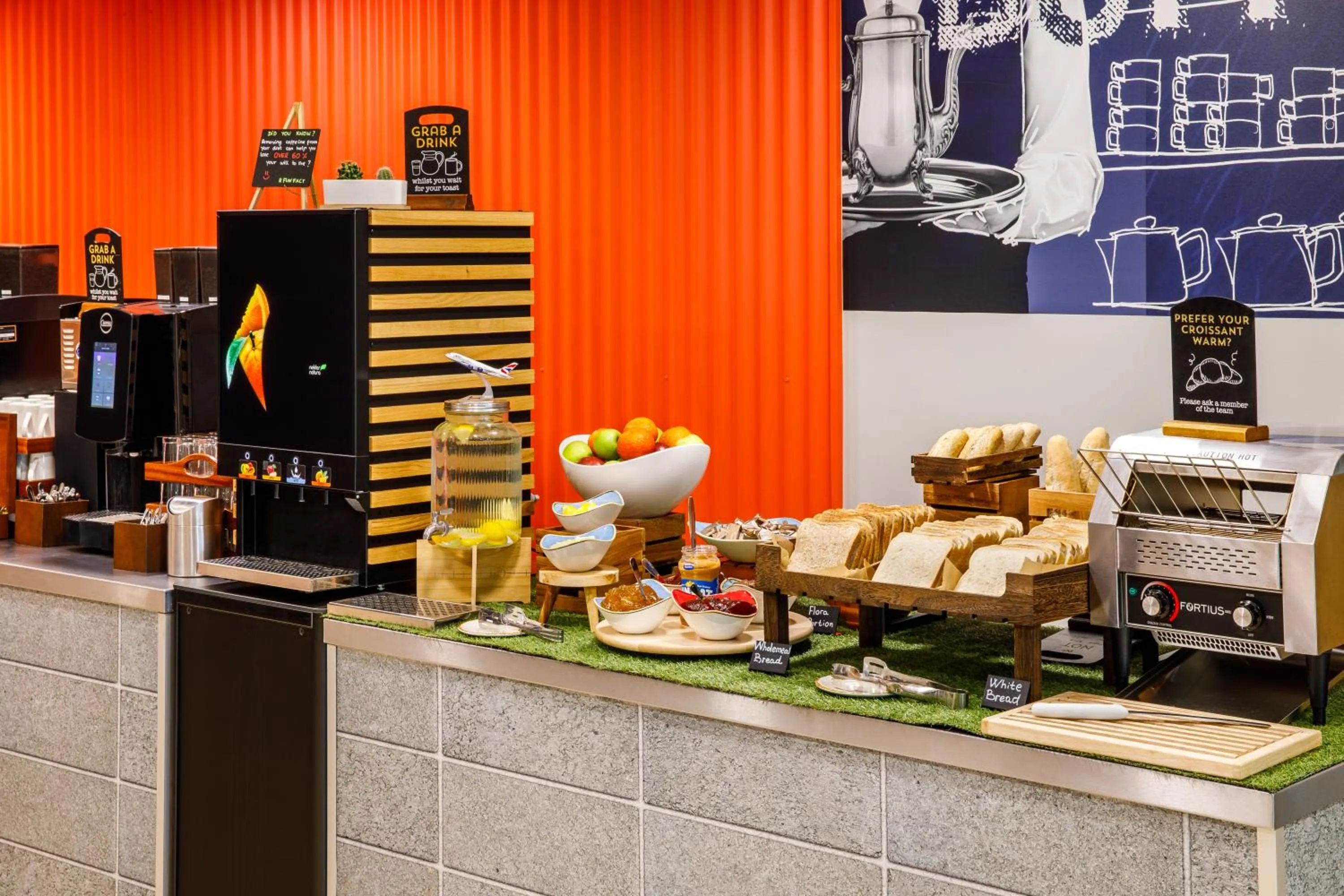 Breakfast in ibis budget London Heathrow Central