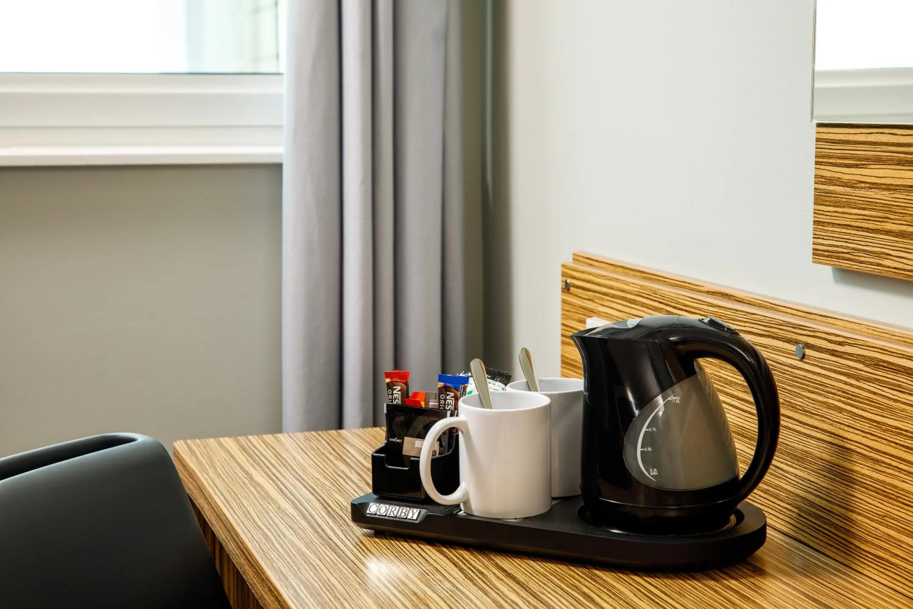 Coffee/tea facilities in ibis budget London Heathrow Central
