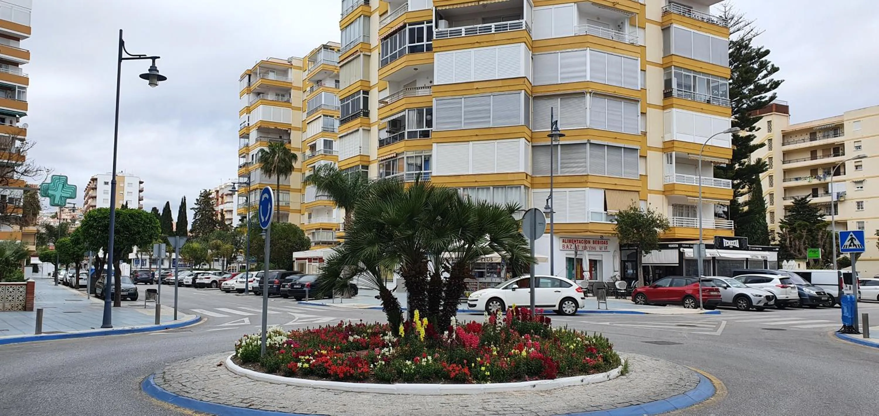 Garden view in APARTAMENTO Torre Del Mar