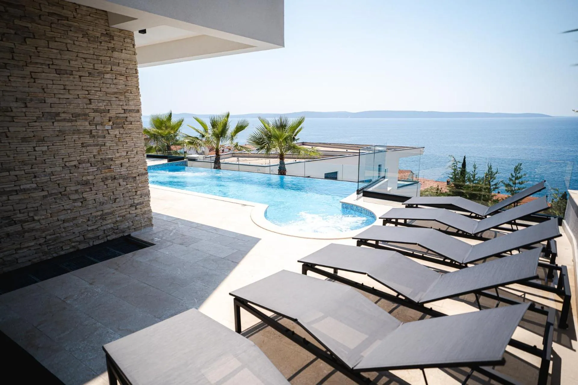 Swimming pool in Villas-Kroatien