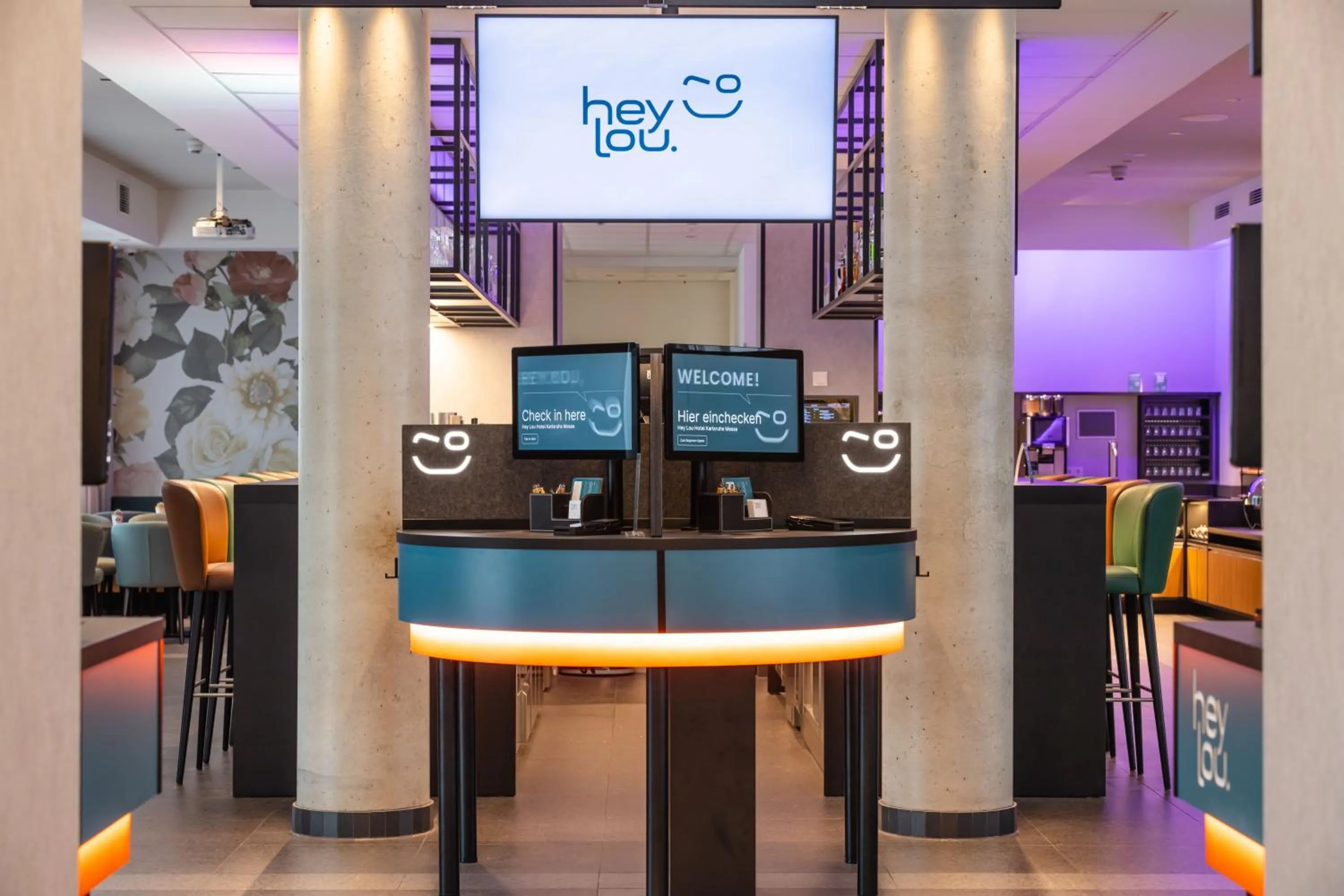 Lobby or reception in Hey Lou Hotel Karlsruhe Messe