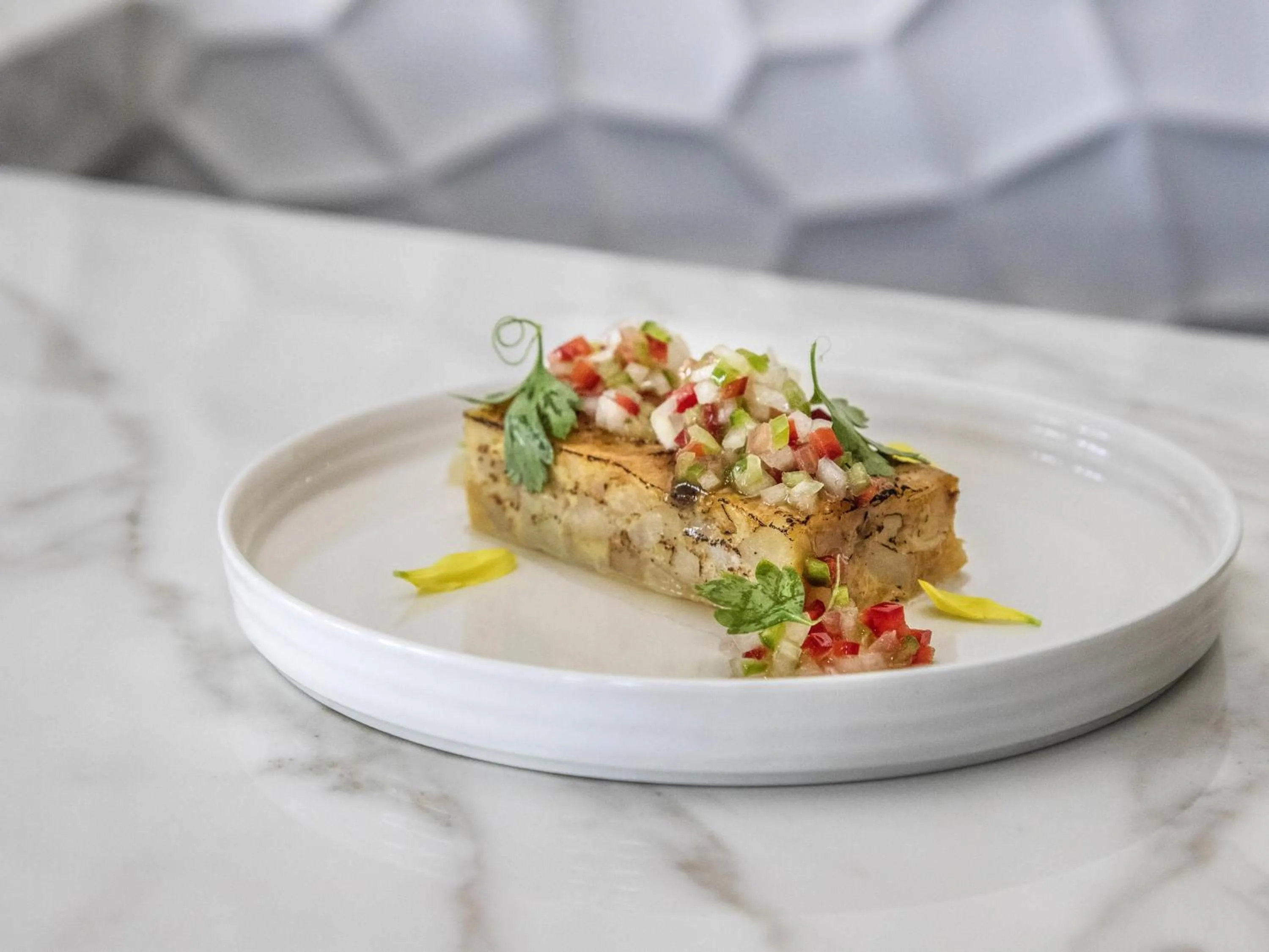 Restaurant/places to eat in Mercure Rosario