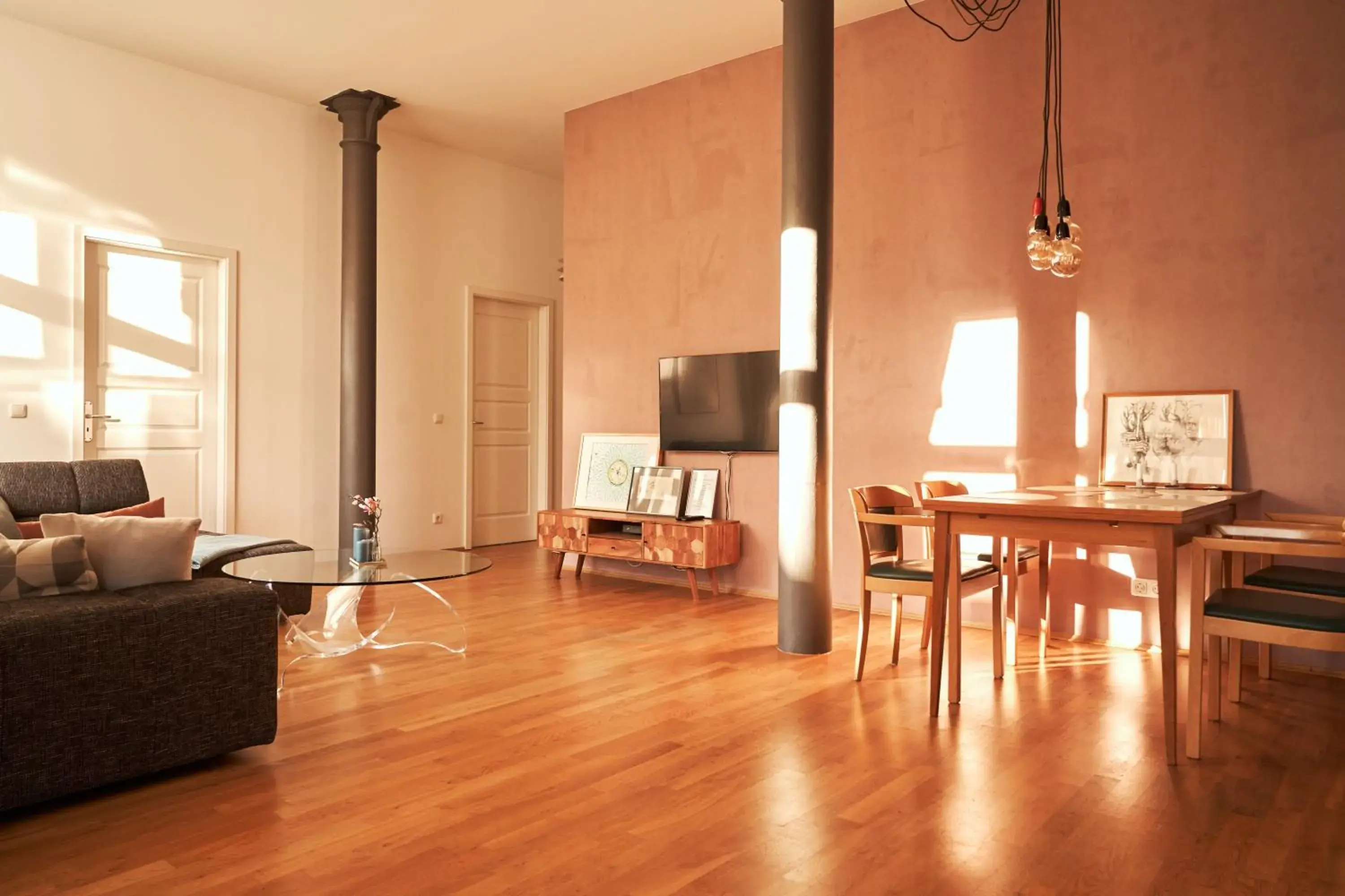Cityloft - im Zentrum, inkl Parkplatz, Netflix, 3-Raum Cityloft - im Zentrum, inkl Parkplatz, Netflix, 3-Raum