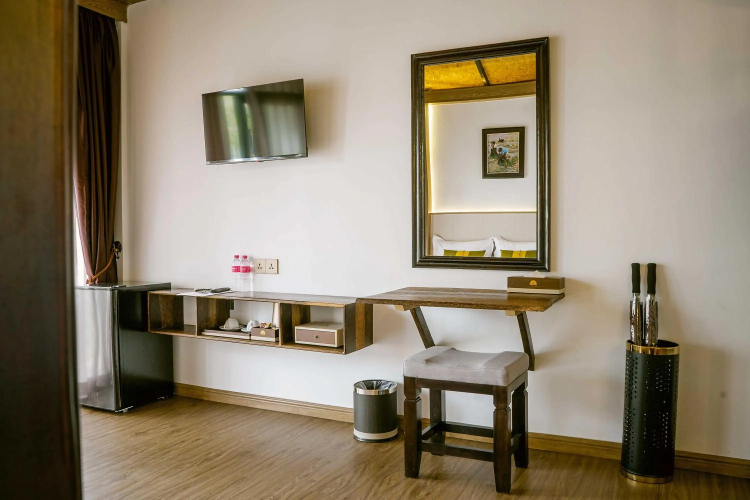 TV and multimedia in Good Time Relax Resort