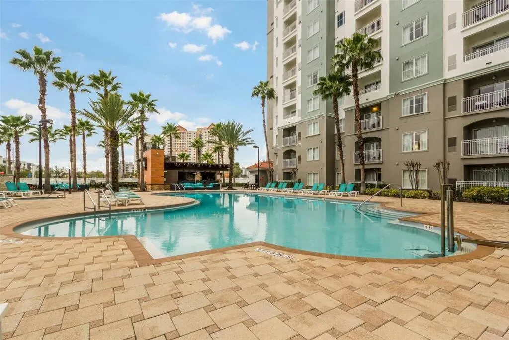 Premier Resort Condos Near Disney & Universal