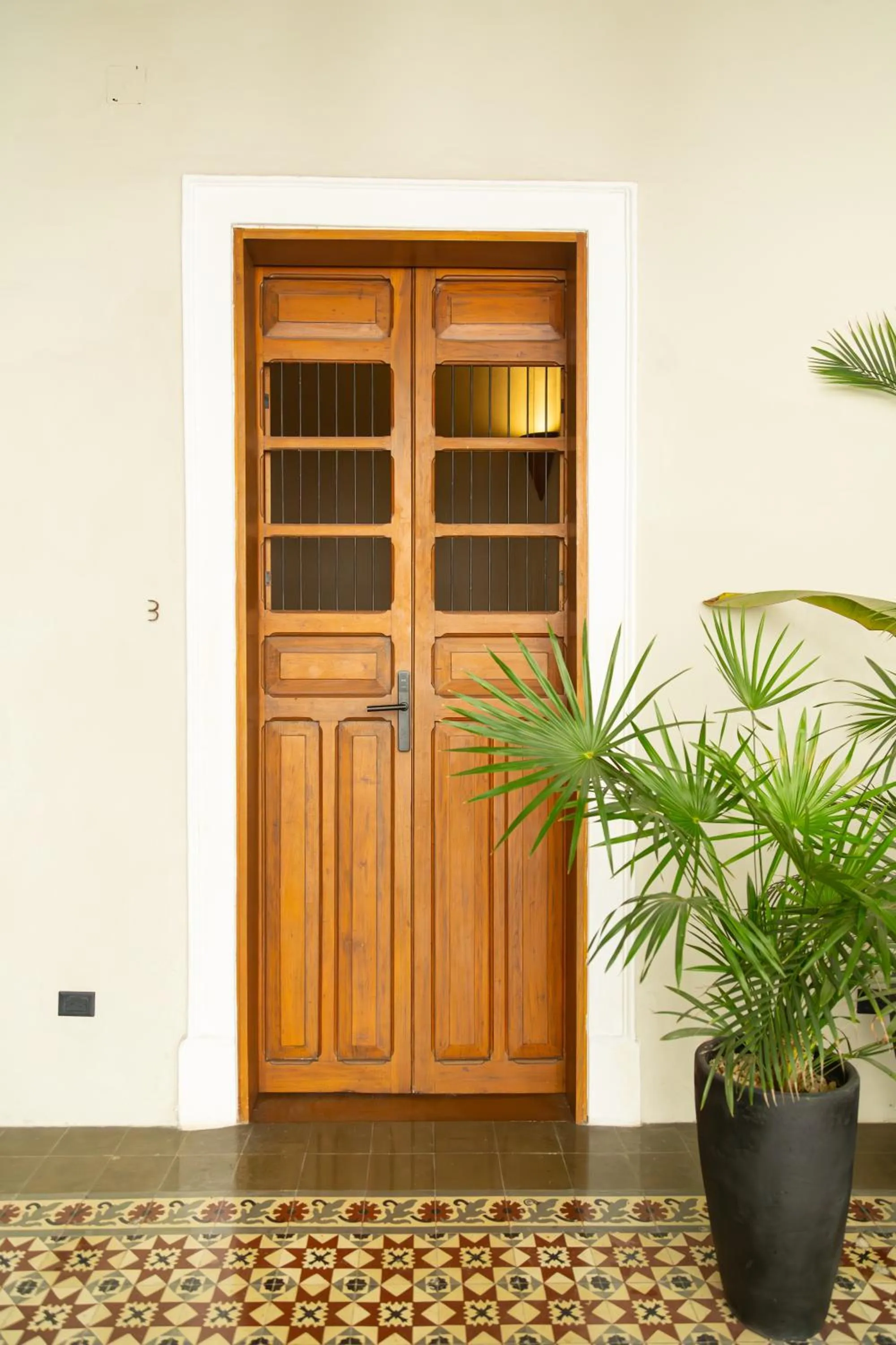 Photo of the whole room in DECU DOWNTOWN