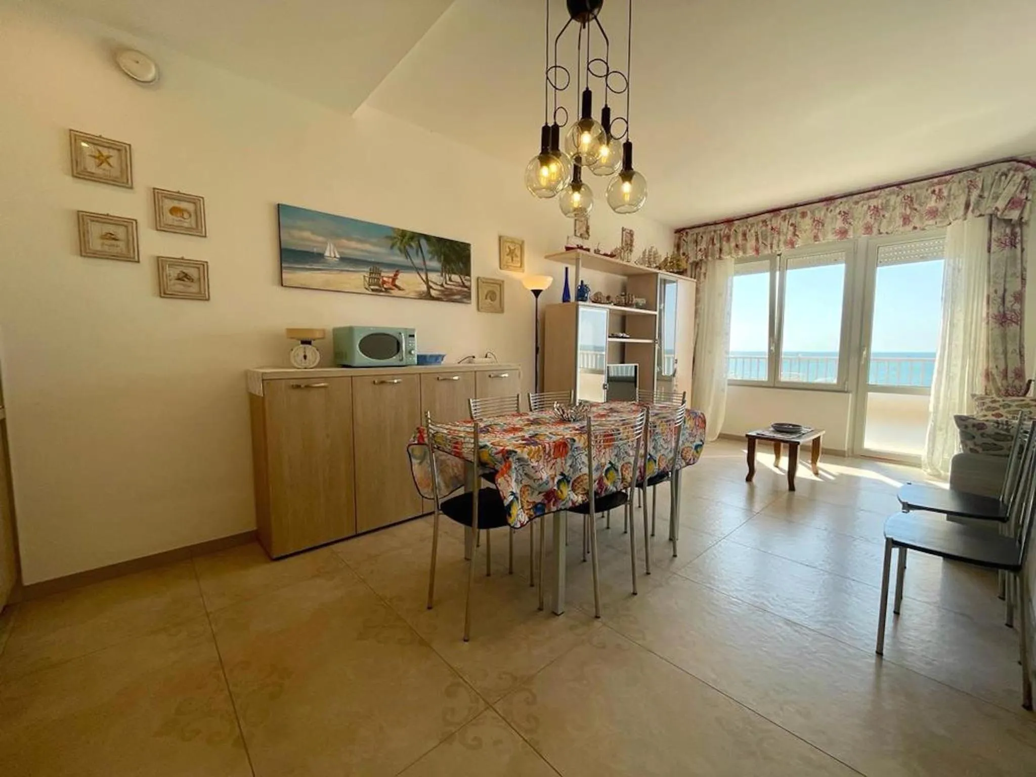 Precious sea view apartment