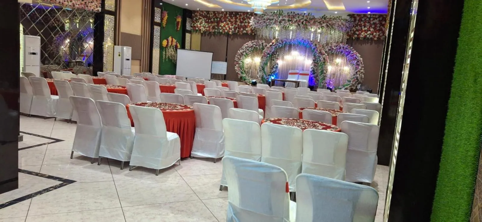Banquet/Function facilities in Hotel Prem Residency