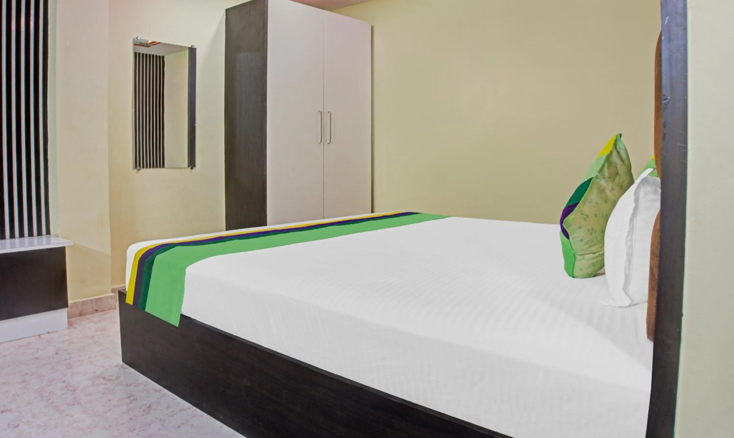 Bed in Hotel Prem Residency