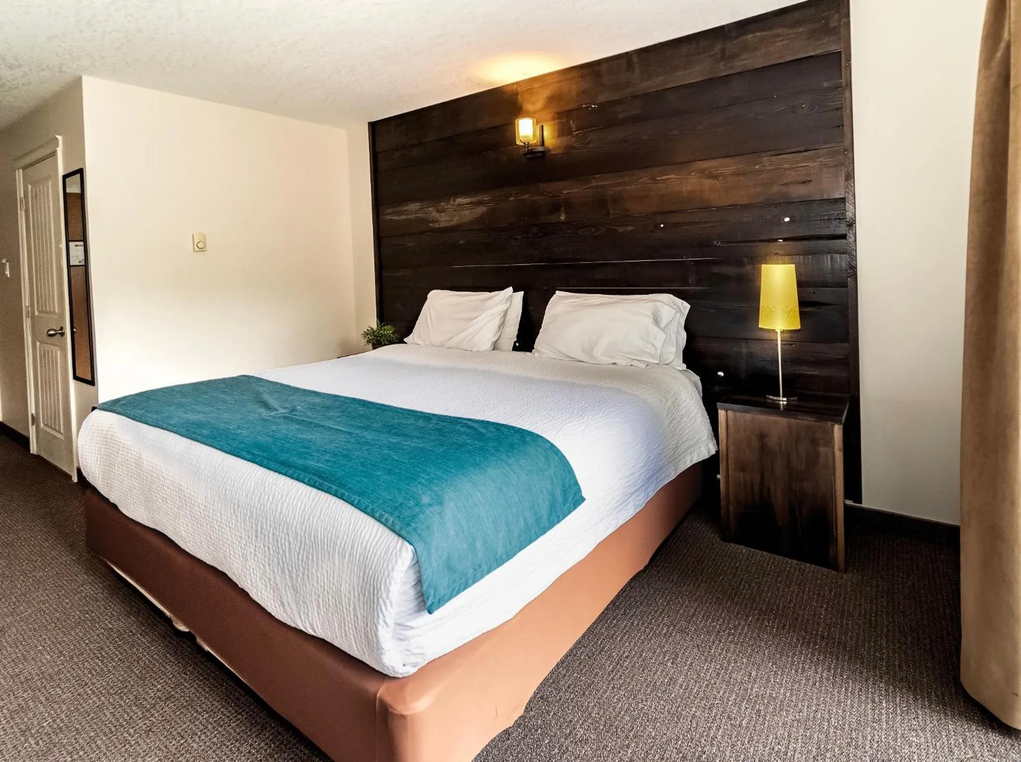 3 Pines Lodge Muskoka