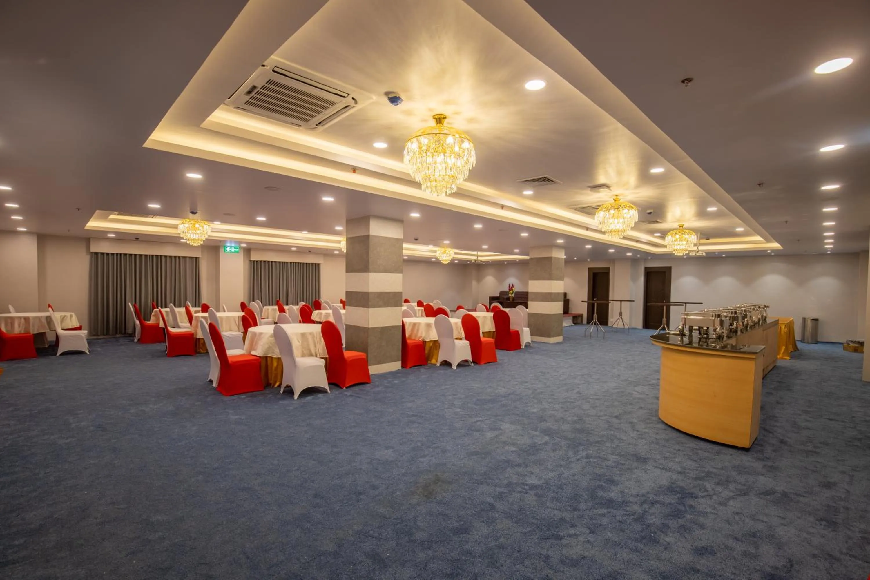 Banquet/Function facilities in Hotel Palm International