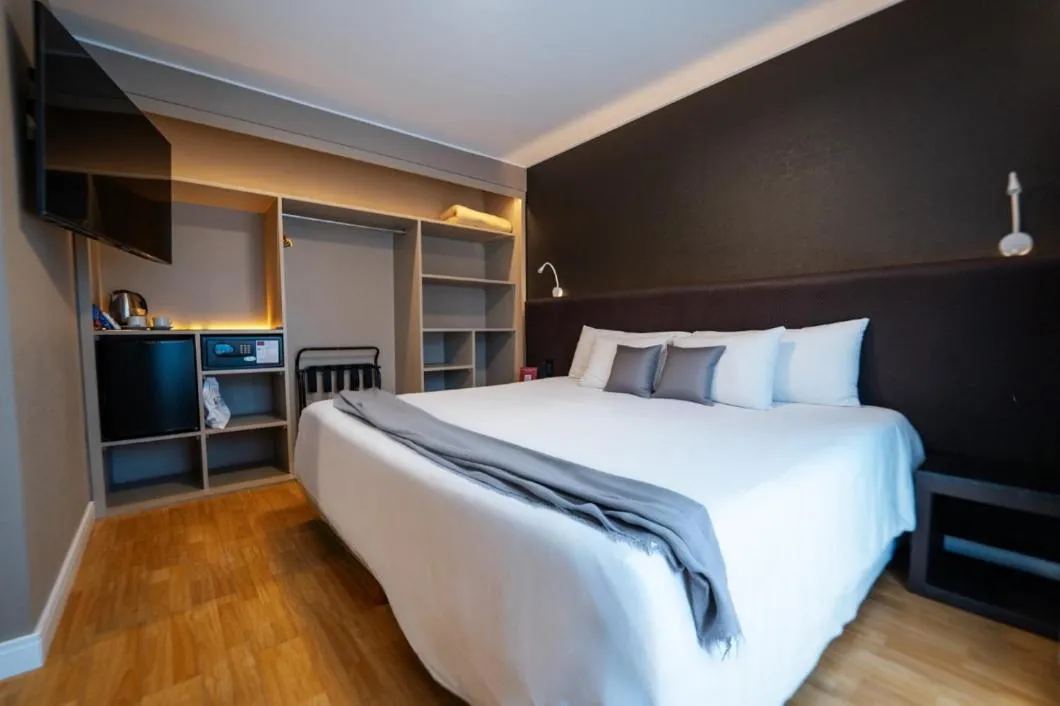 Bed in Amérian Córdoba