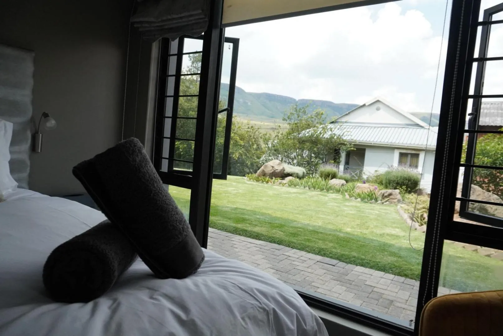 Natural landscape, Bed in The Raz