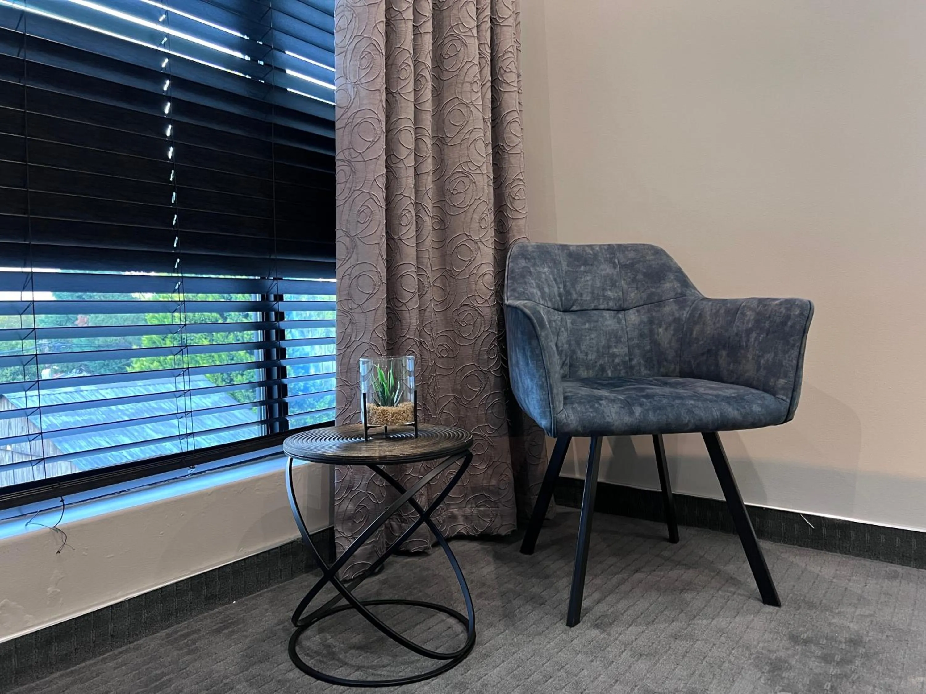 Seating area in The Raz