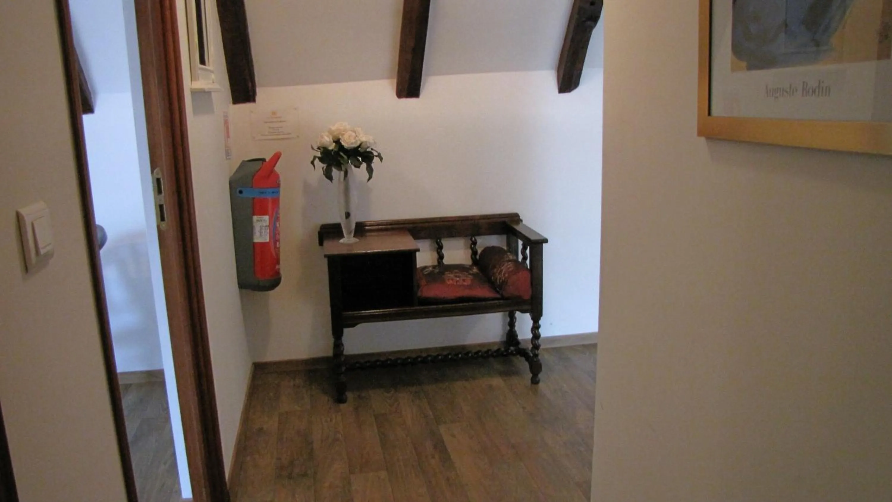 Decorative detail in Le clos de Banes