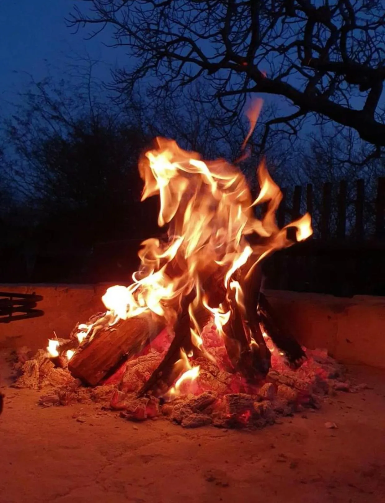 BBQ facilities in Simba Safaris African Pride Exotic Lodge
