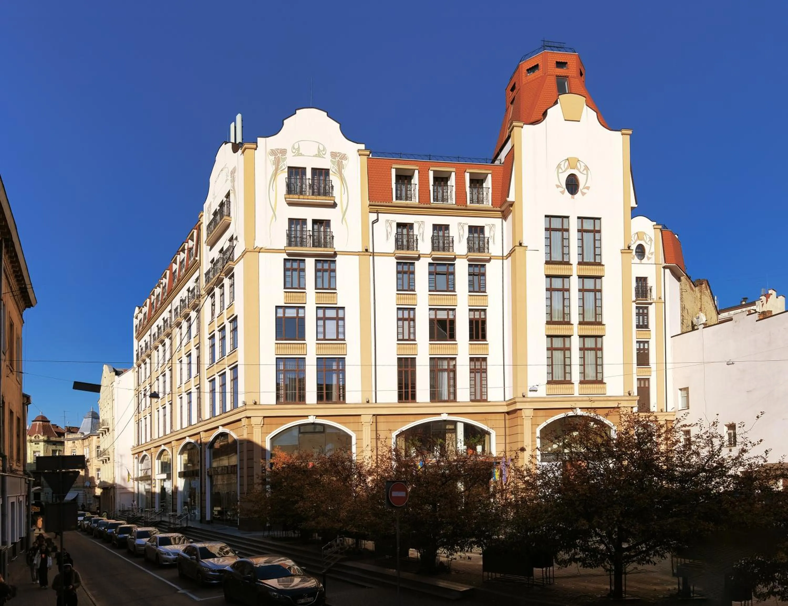 Property building in Rius Hotel Lviv