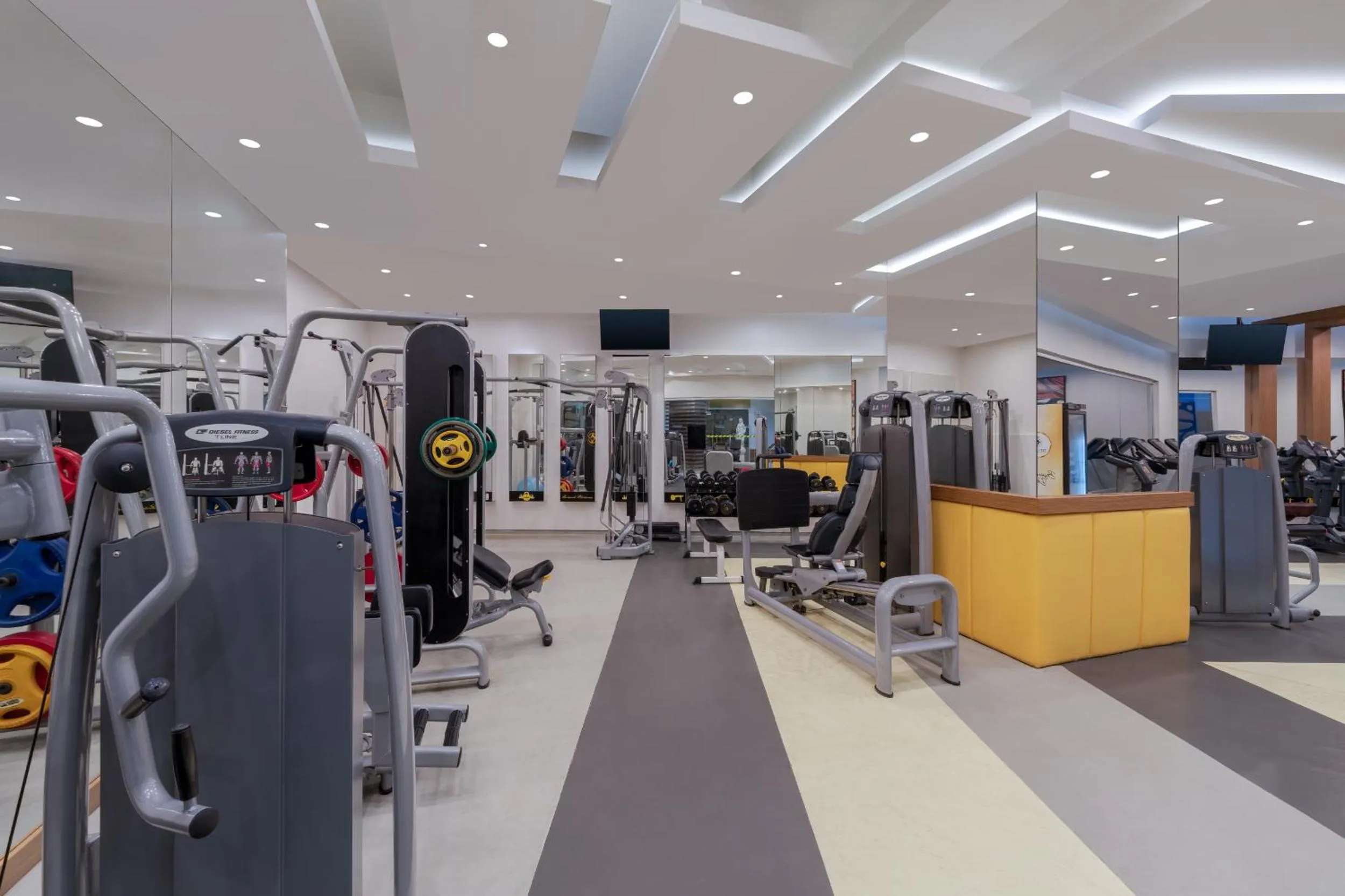 Sports in Botanik Platinum Hotel