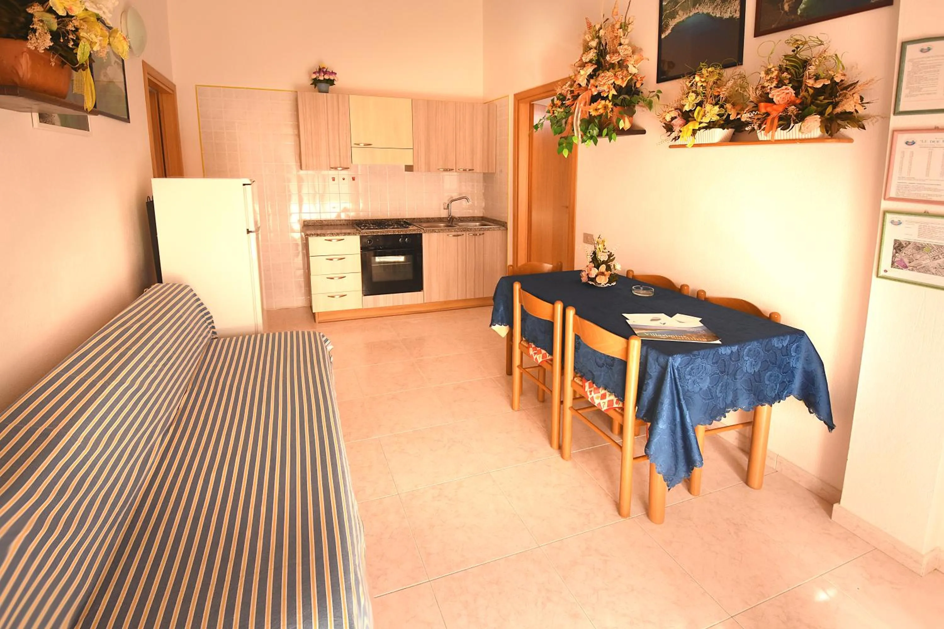Kitchen or kitchenette in Residenza Le Due Palme