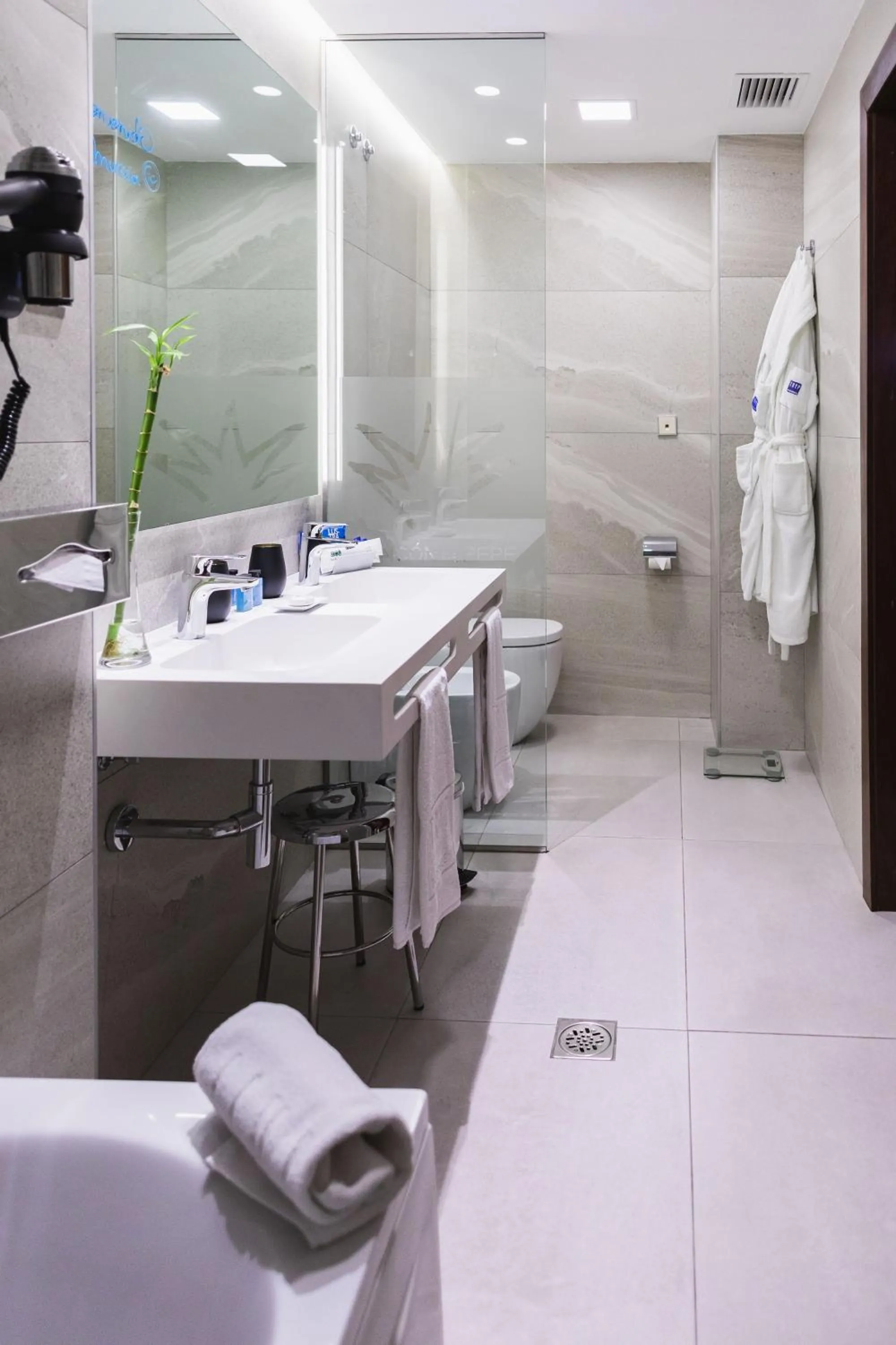 Bathroom in Hotel Murcia Rincón de Pepe Affiliated by Meliá