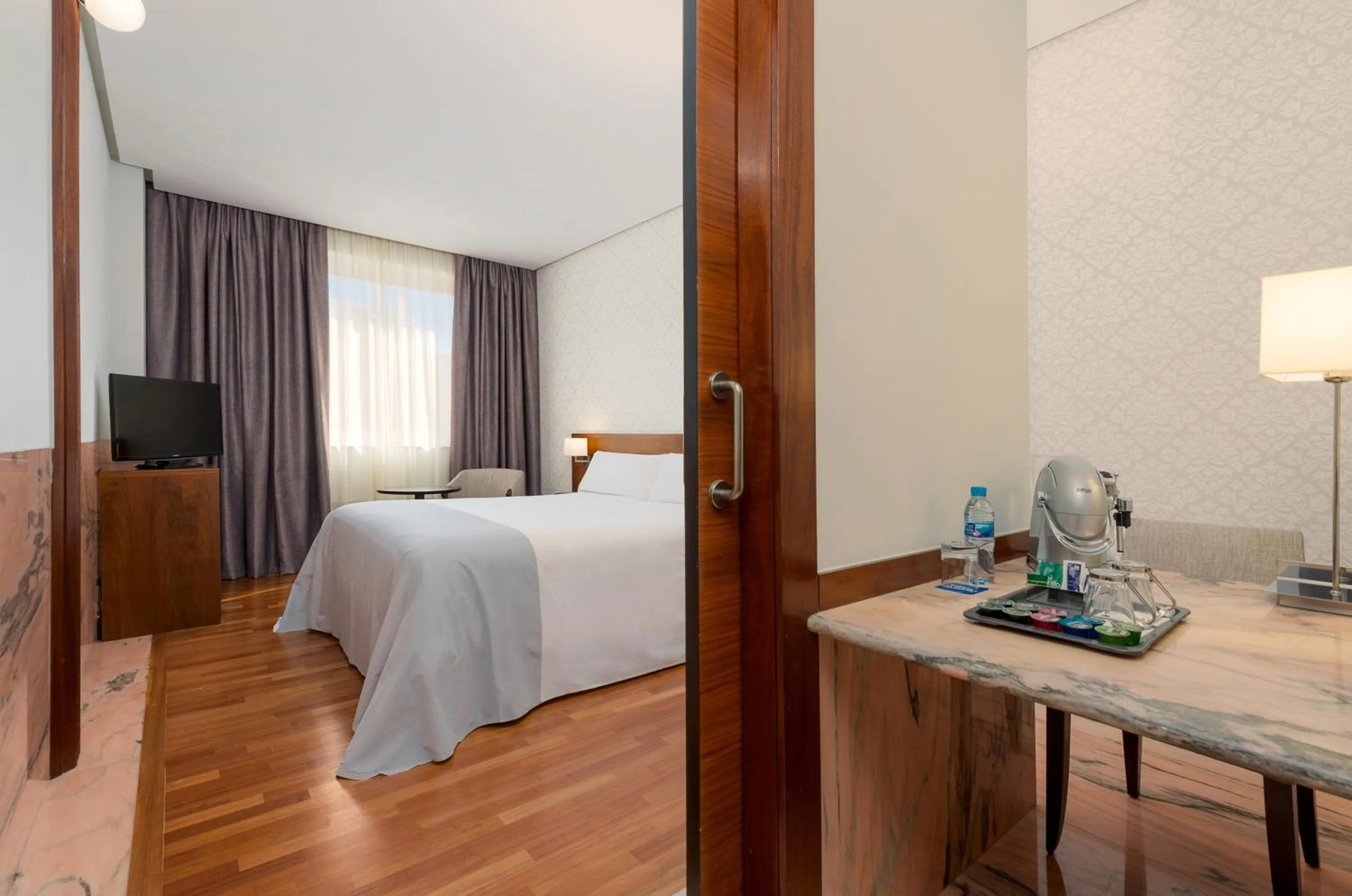 Bedroom, Bed in Hotel Murcia Rincón de Pepe Affiliated by Meliá