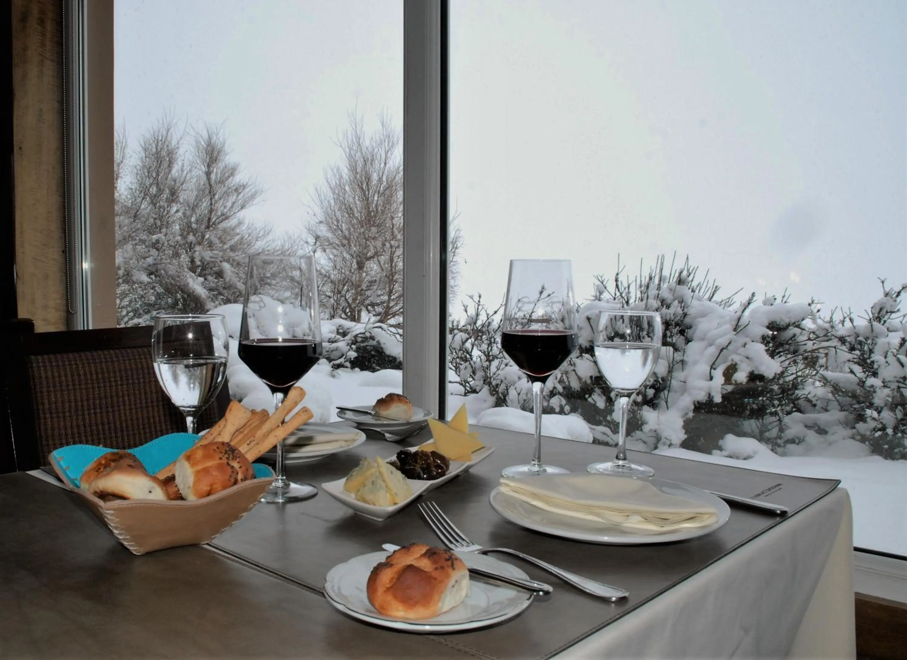 Restaurant/places to eat in Alto Calafate Hotel