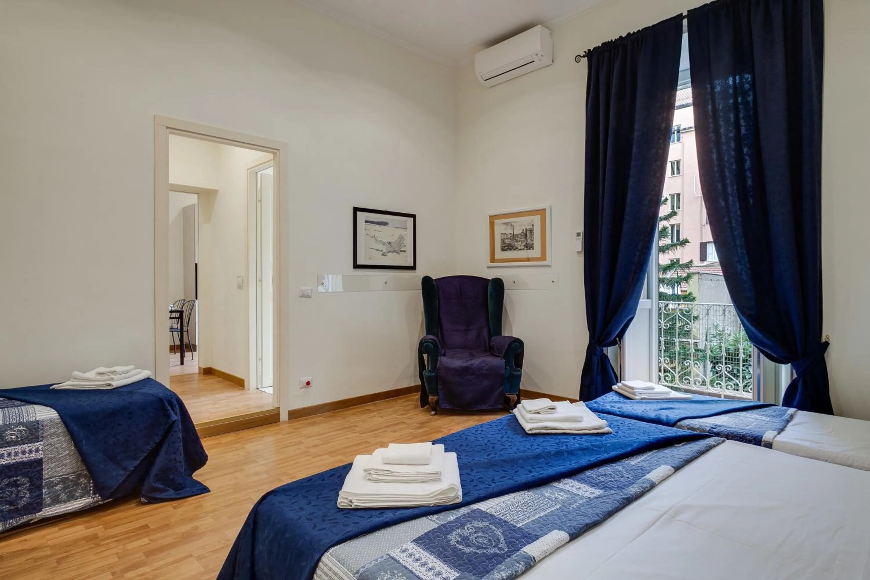 Bedroom, Bed in Otium Maecenatis Apartments