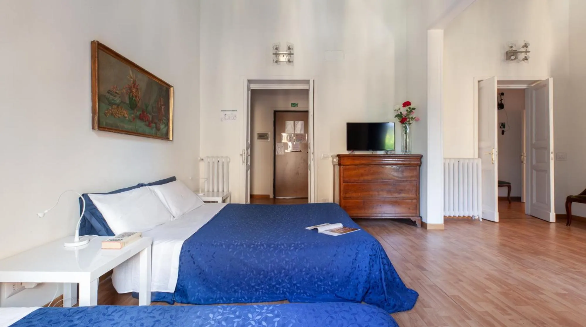 Bed in Otium Maecenatis Apartments