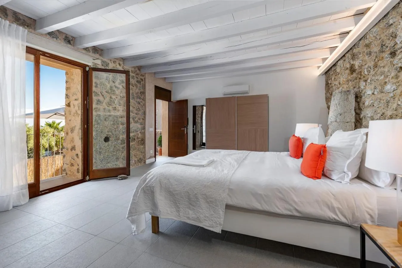 Bed in Finca Son Arnau