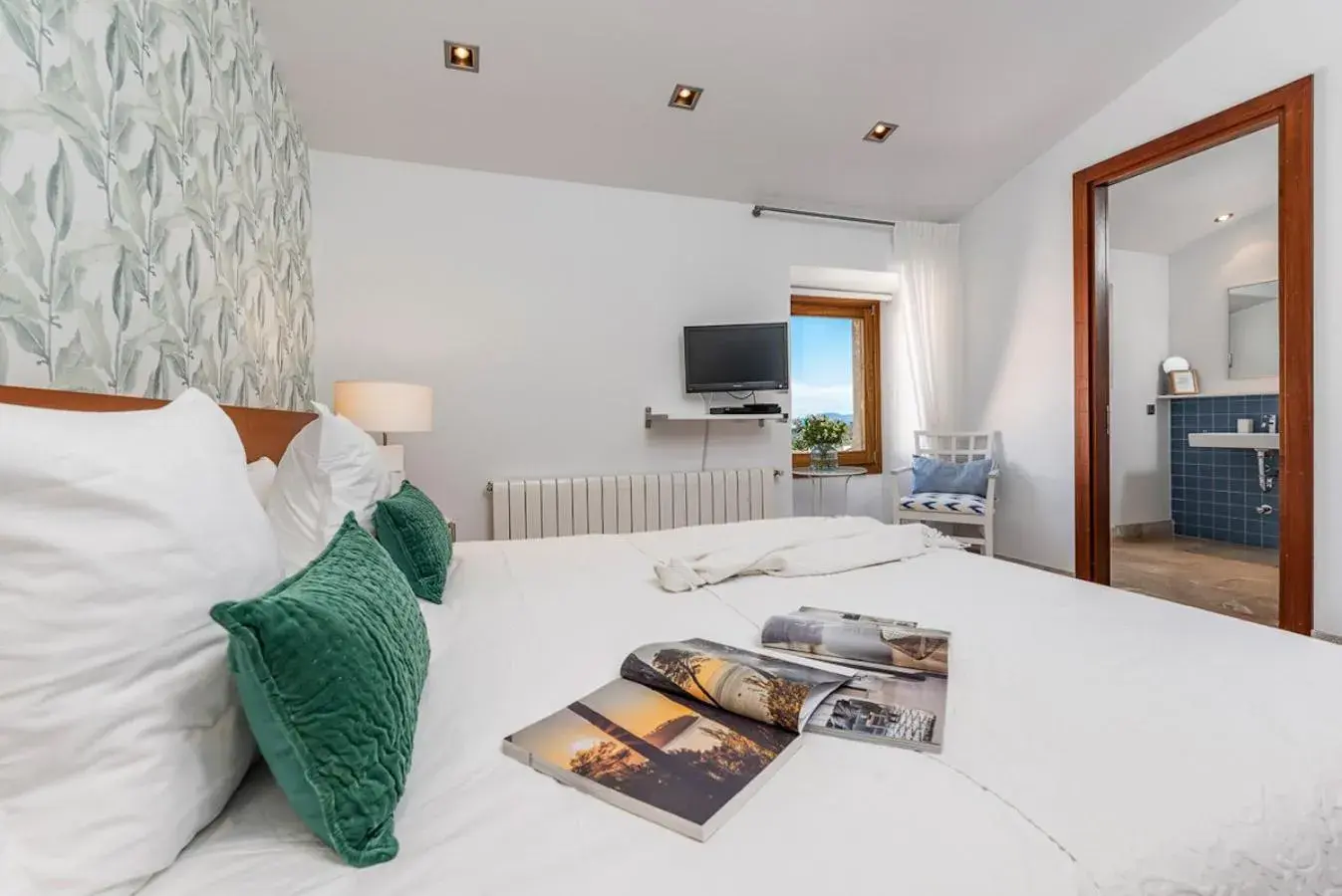 Deluxe Double Room in Finca Son Arnau Deluxe Double Room in Finca Son Arnau