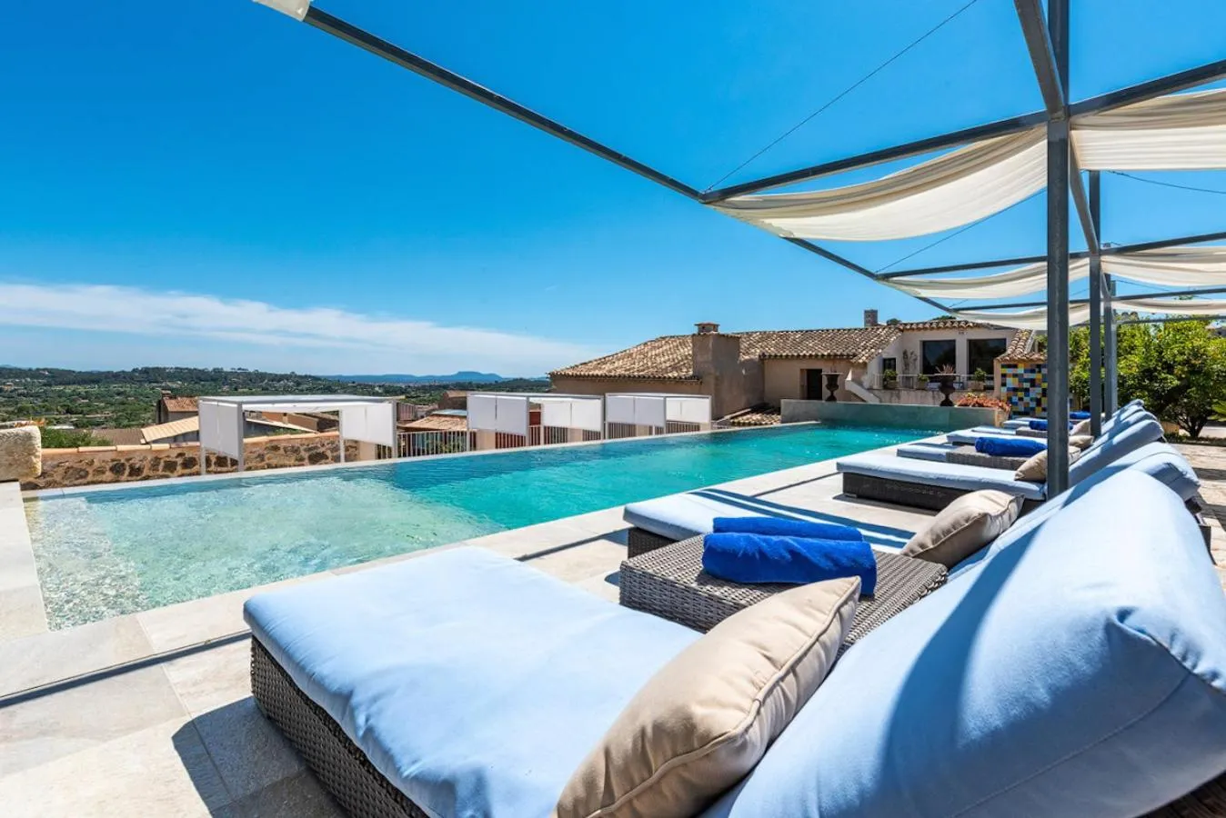 Swimming pool in Finca Son Arnau