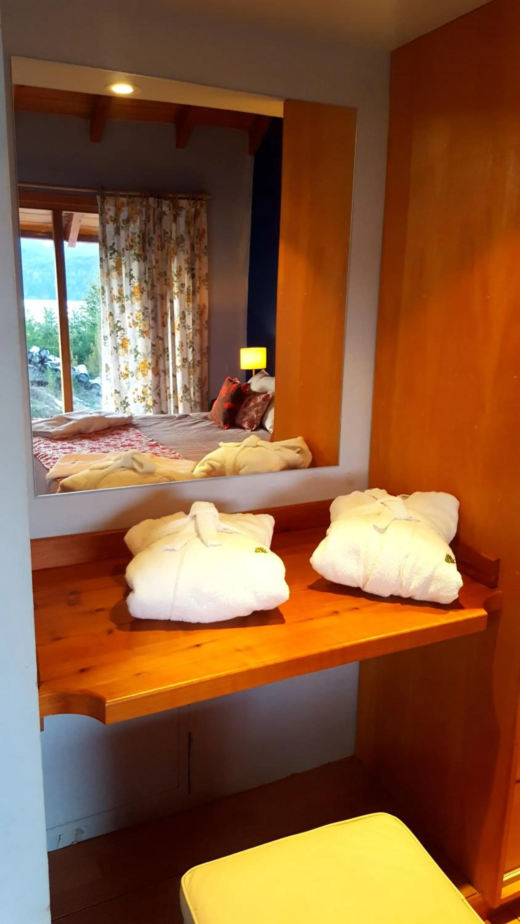 Bedroom, Bed in Casa Del Bosque Aparts