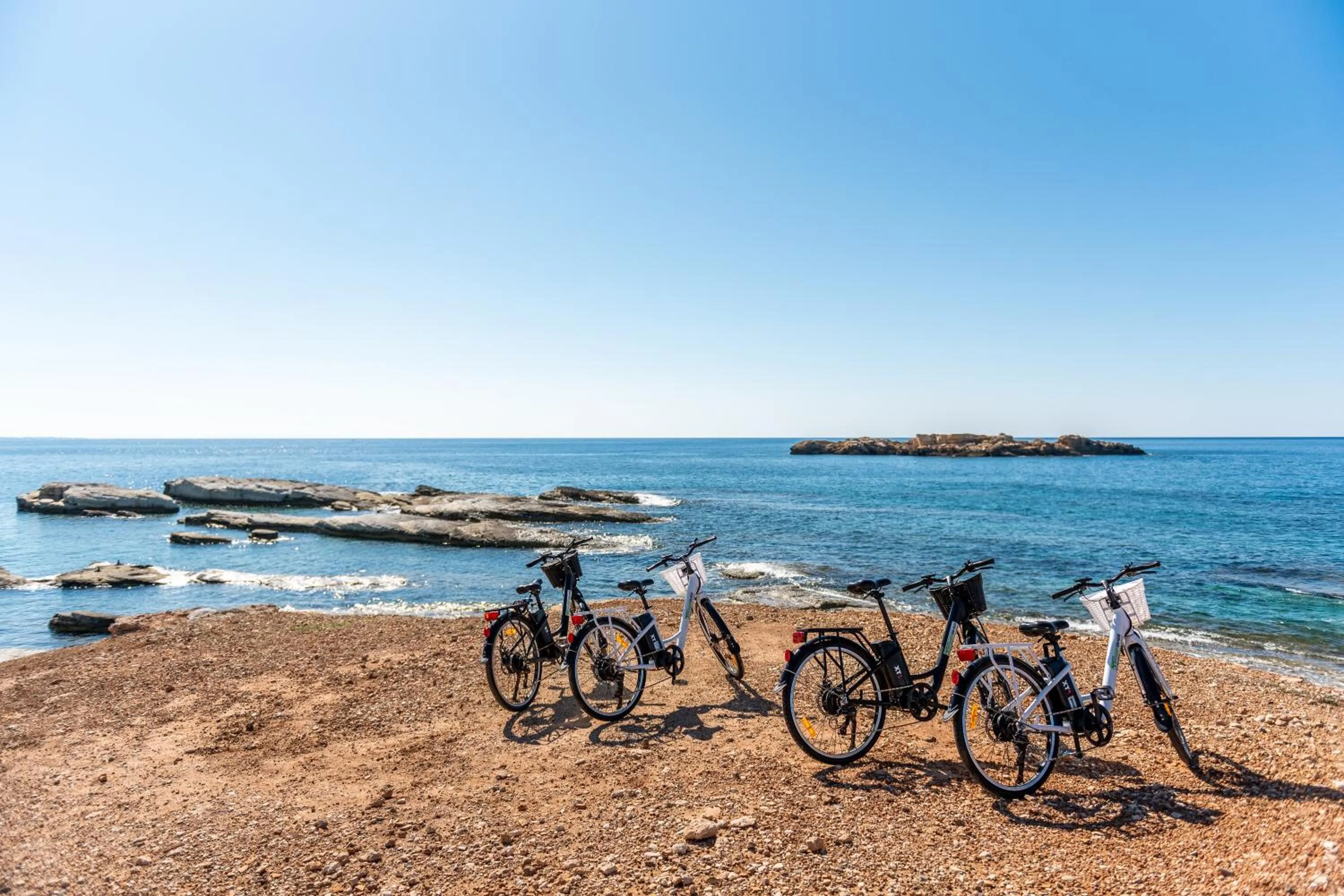 Cycling in Cap St Georges Hotel & Resort