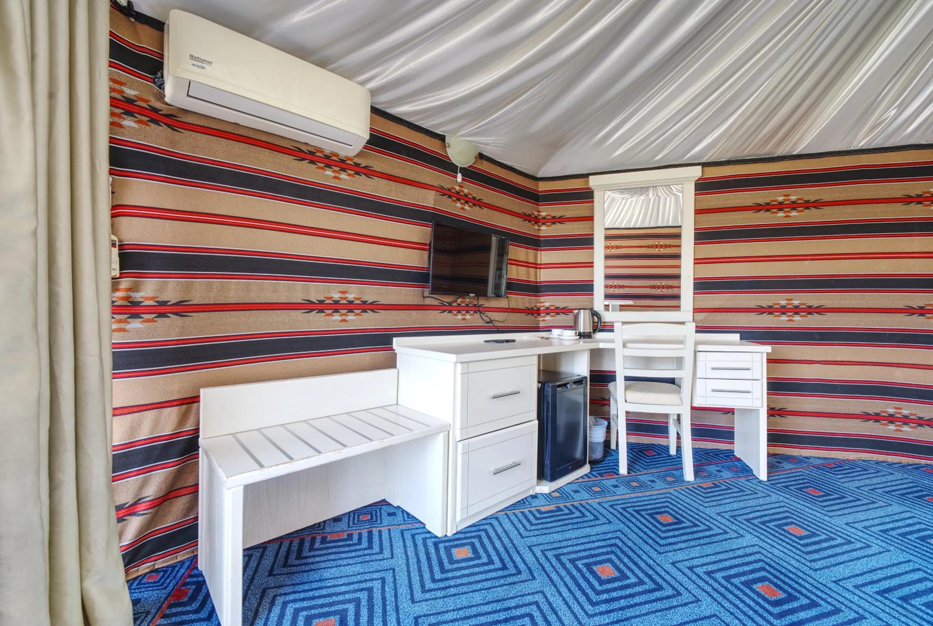 Bedroom in The Rock Camp Petra