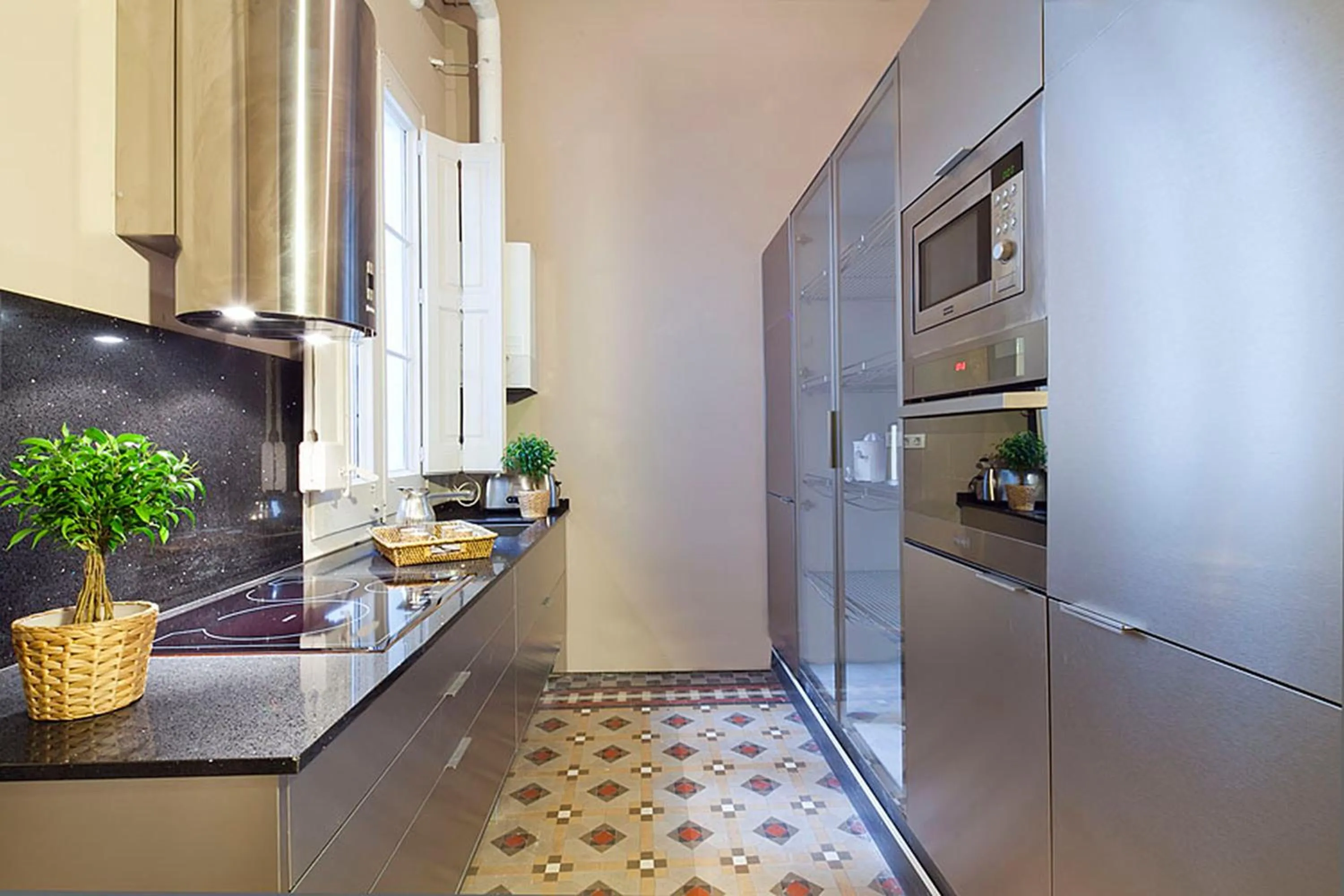 Kitchen or kitchenette in My Space Barcelona Rambla Catalunya Center