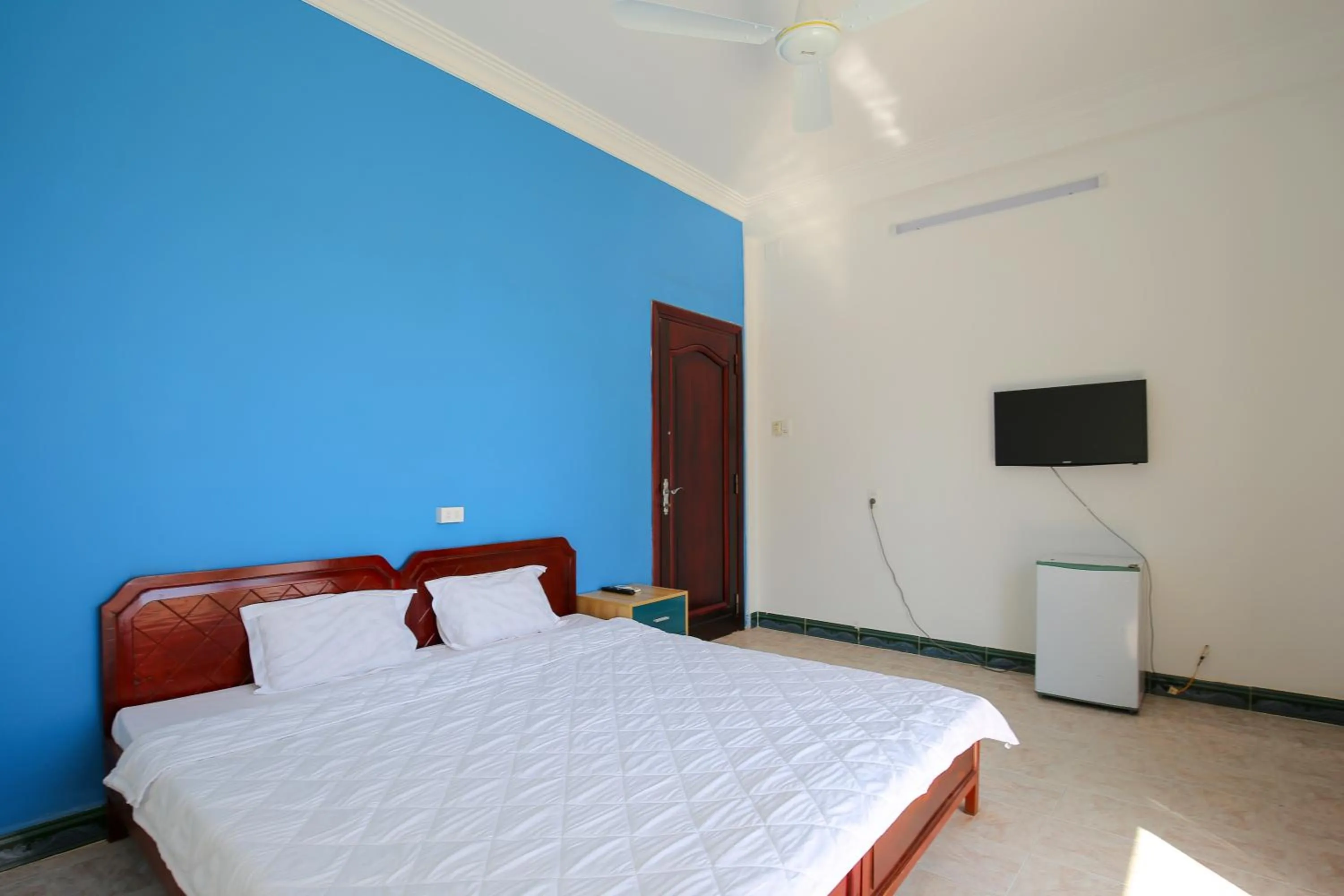 Photo of the whole room, Bed in Khách sạn Thái Bình