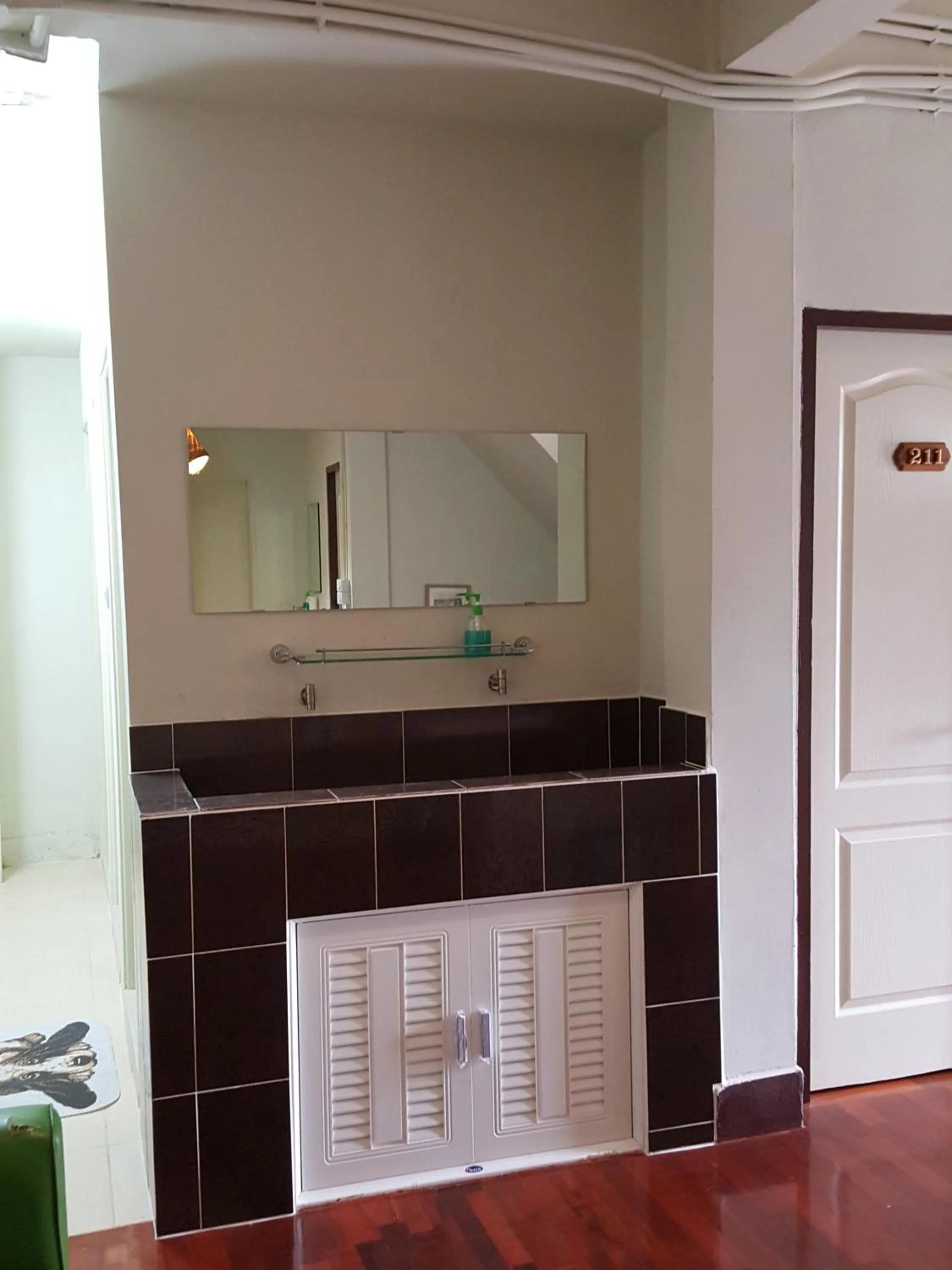 Property building in Bangkok Check Inn @Chareon Krung