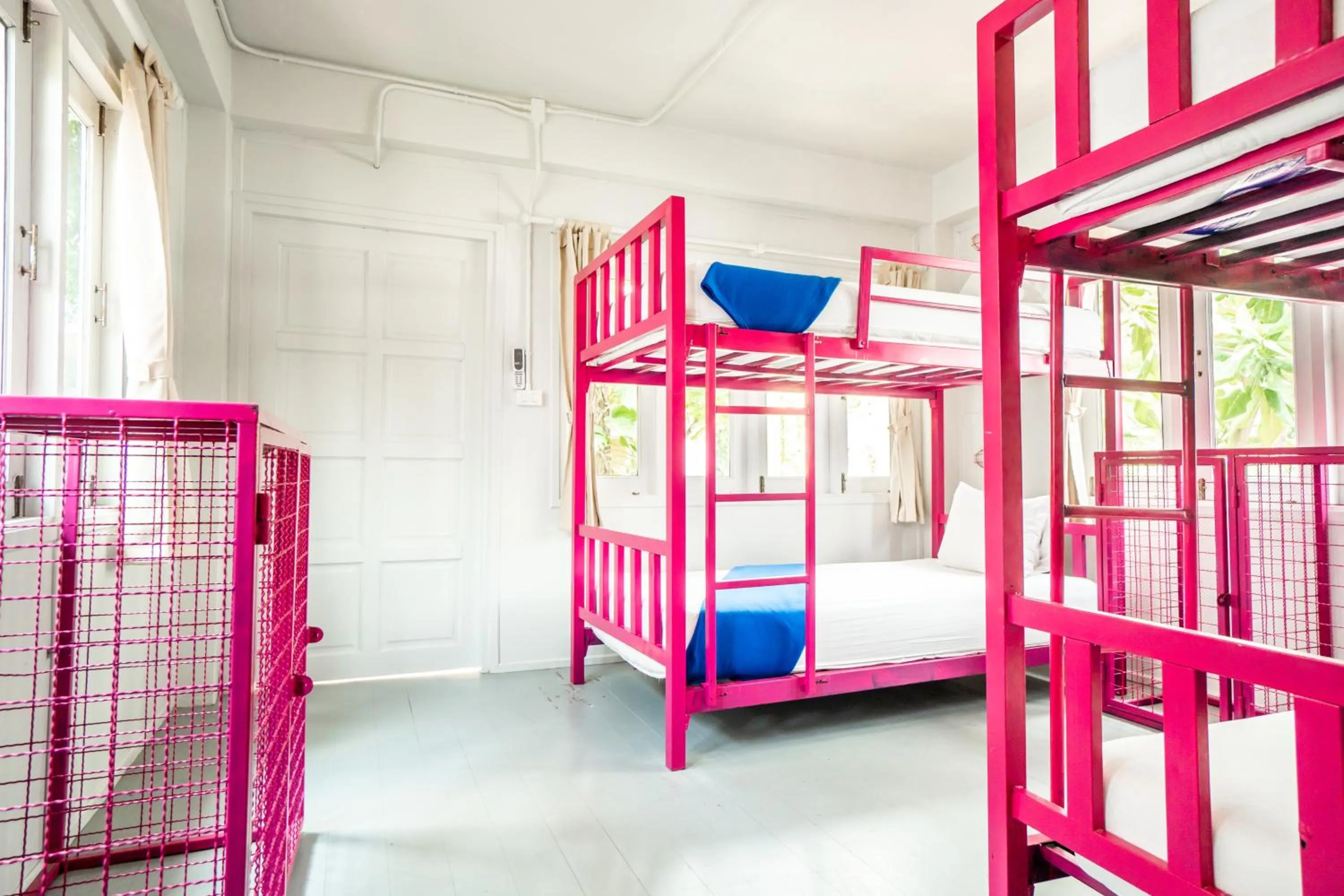 Bed in Slumber Party Koh Tao