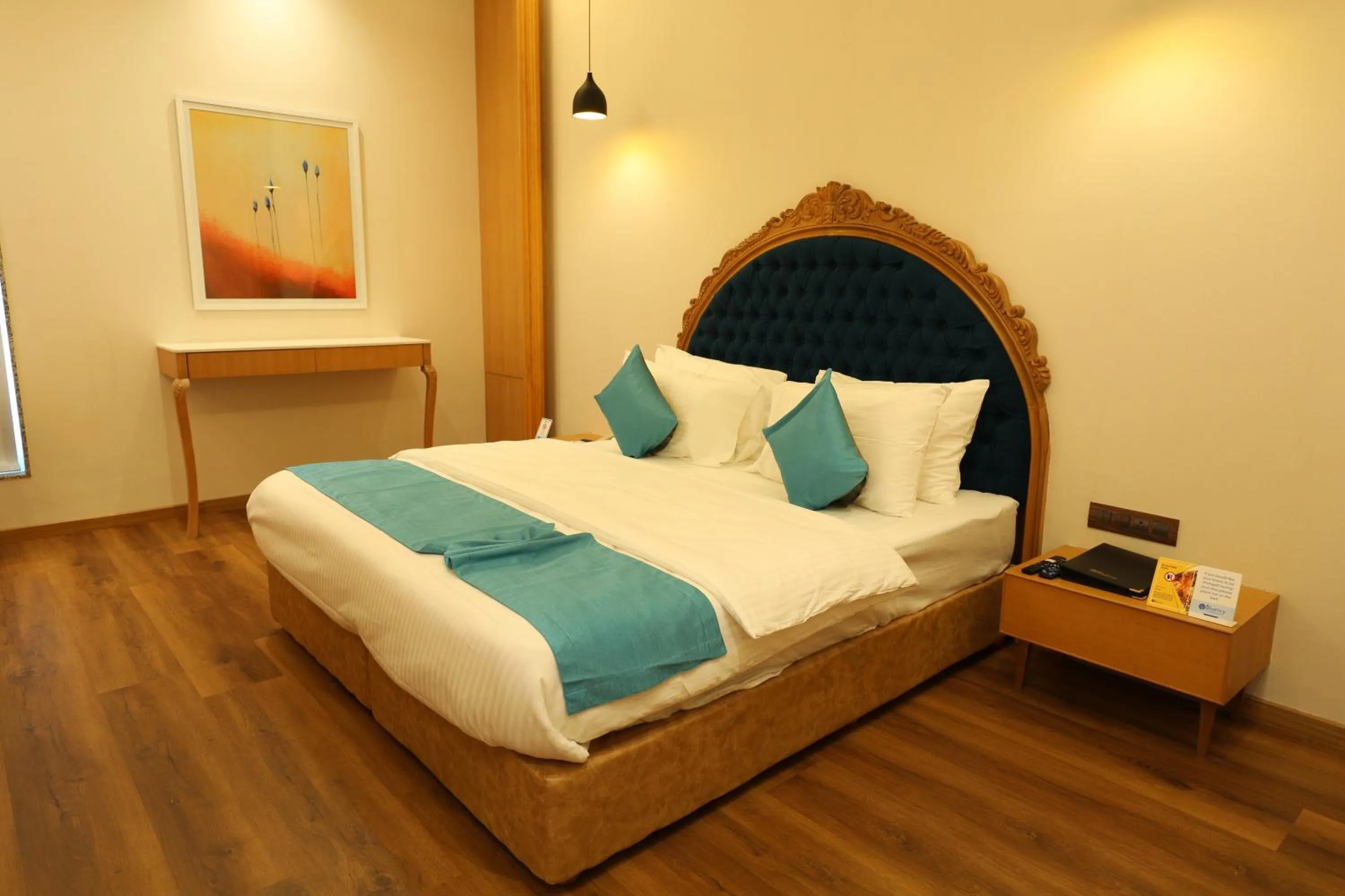 Bed in Hotel Blueivy Anand