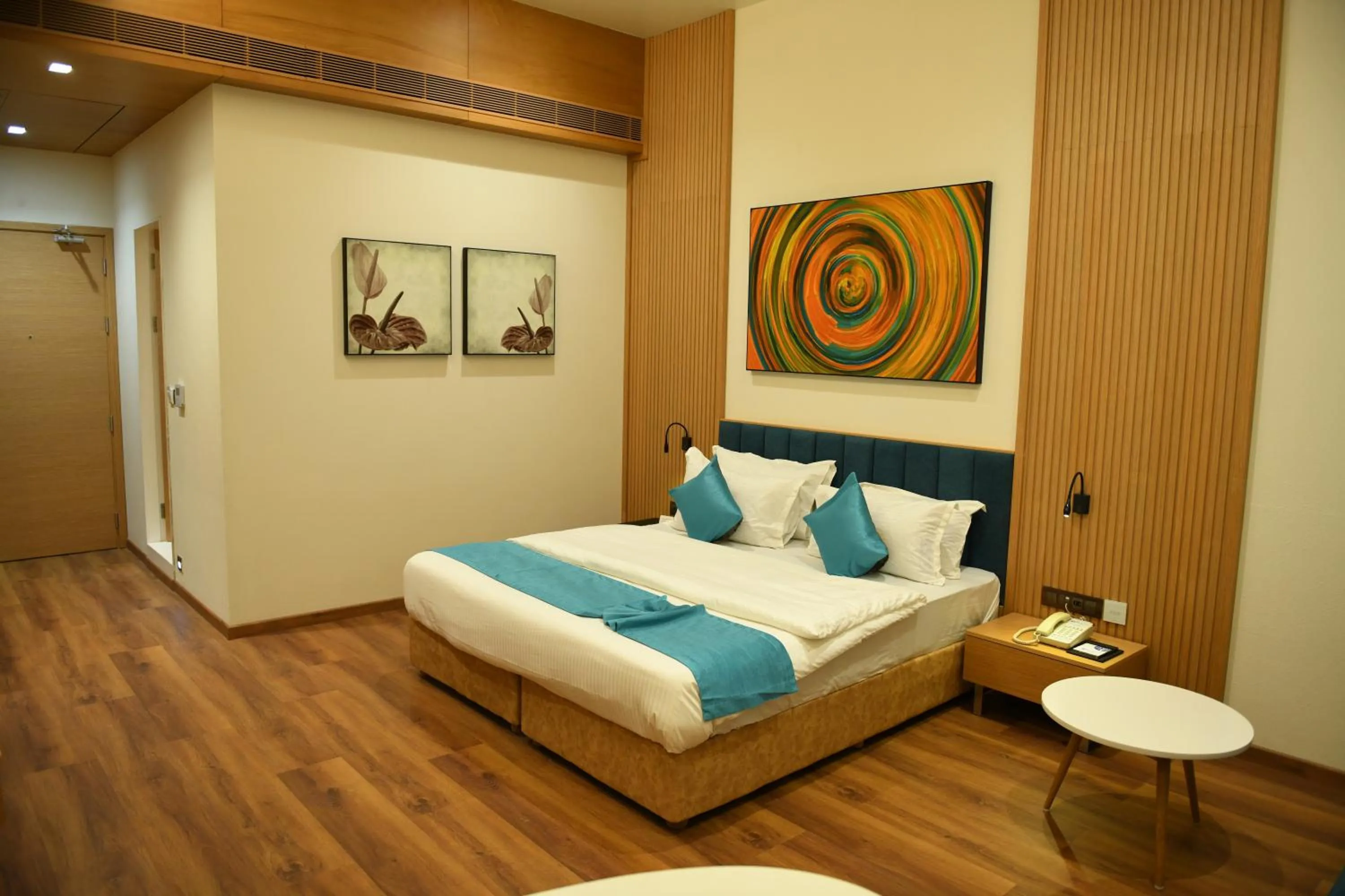 Bedroom, Bed in Hotel Blueivy Anand