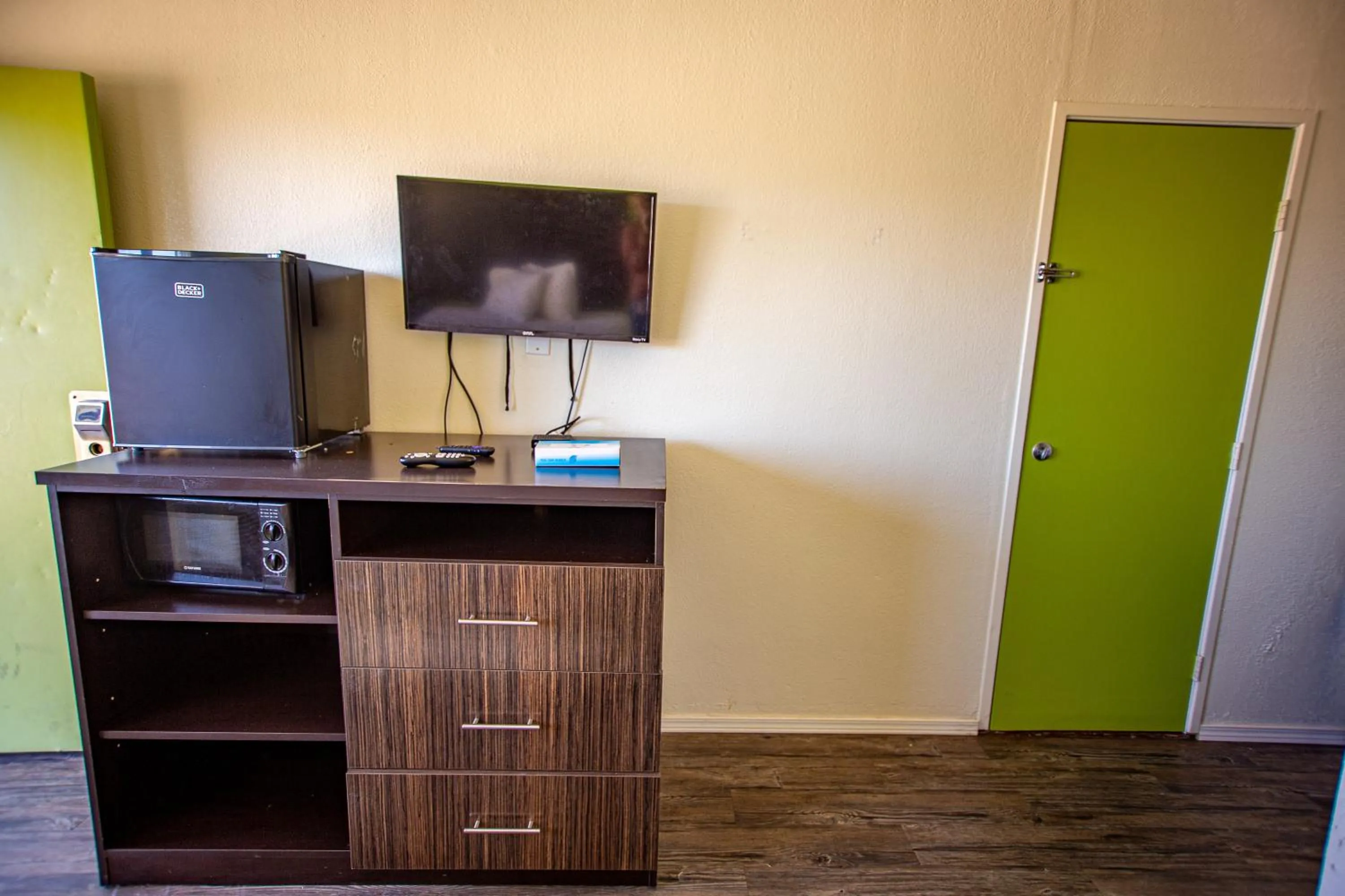 TV and multimedia in Marifah Inn Sweetwater