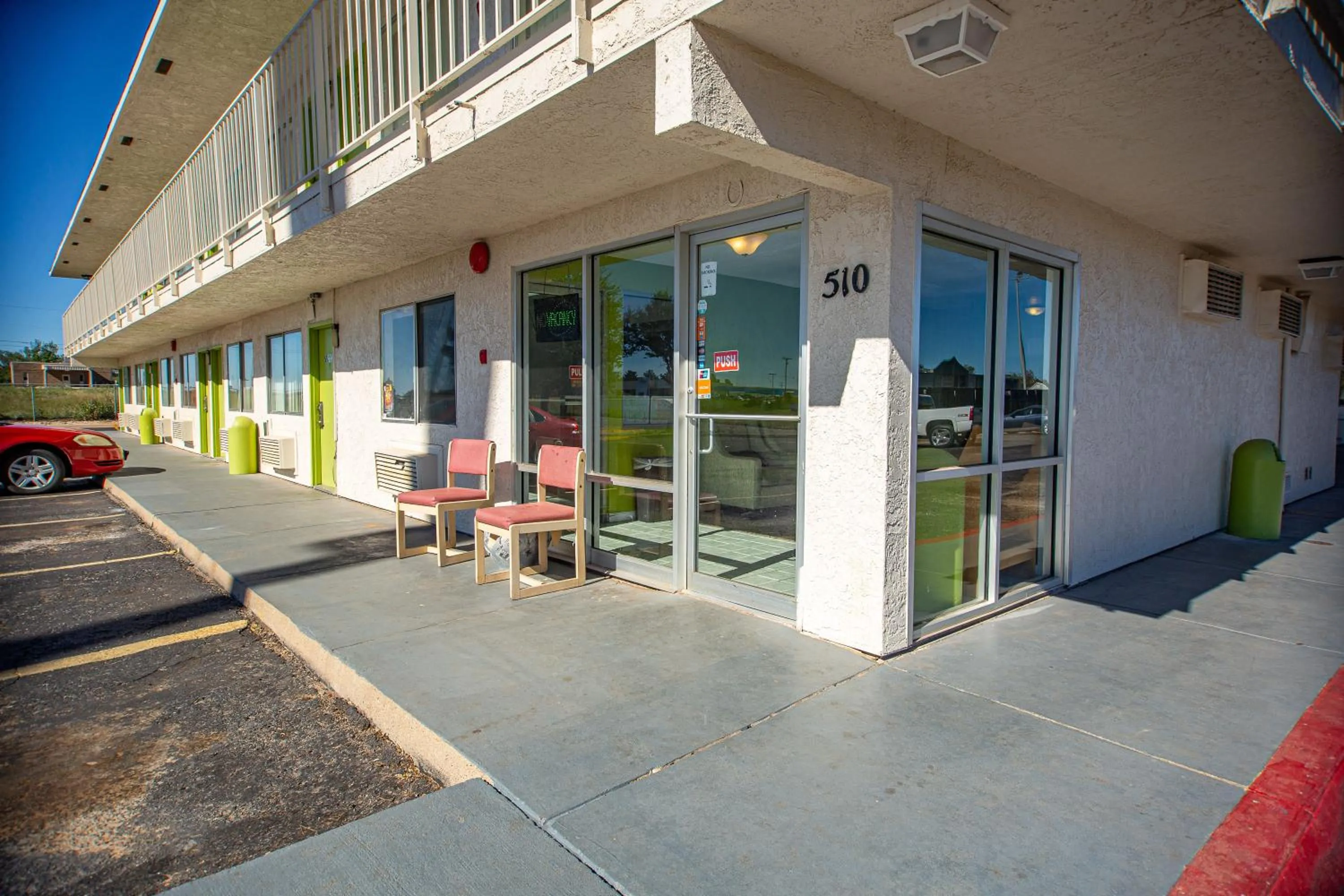 Property building in Marifah Inn Sweetwater