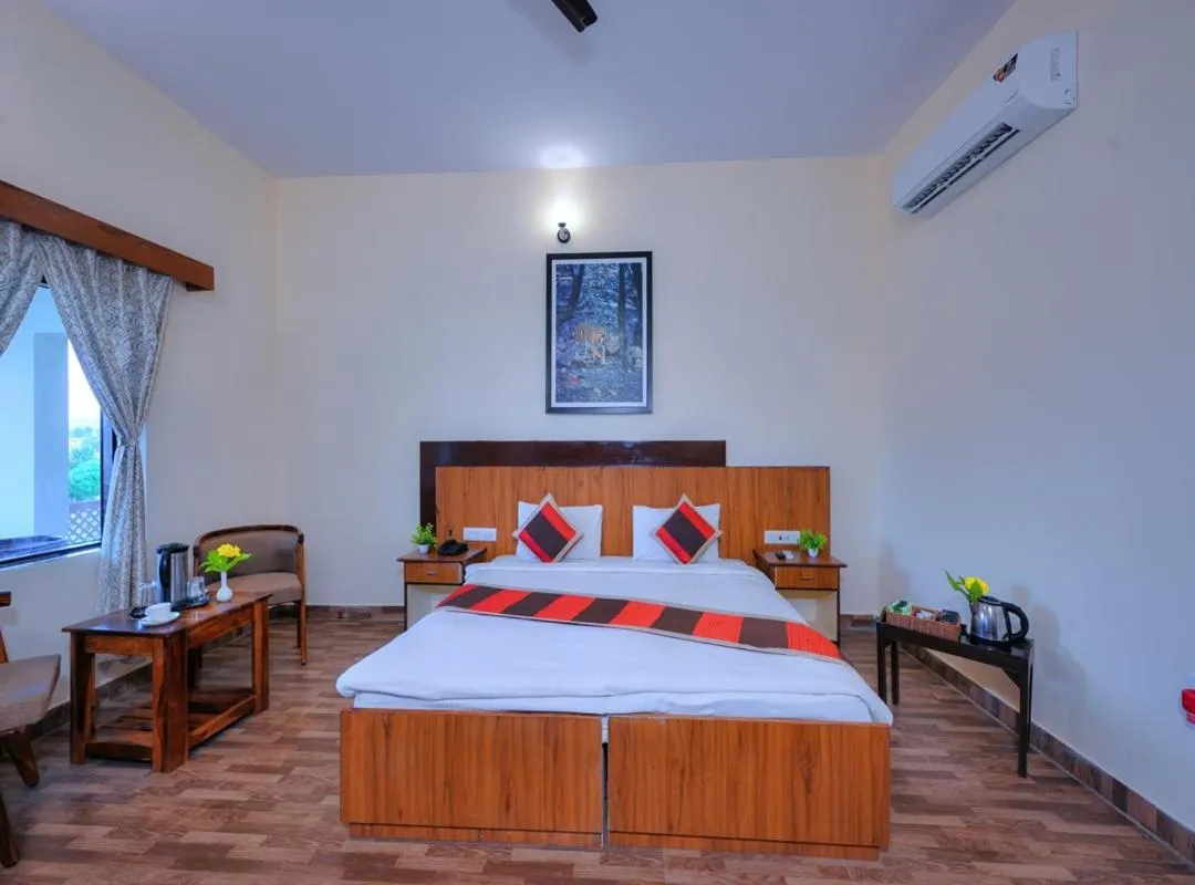 Bed in Ranthambore Nature Camp Resort